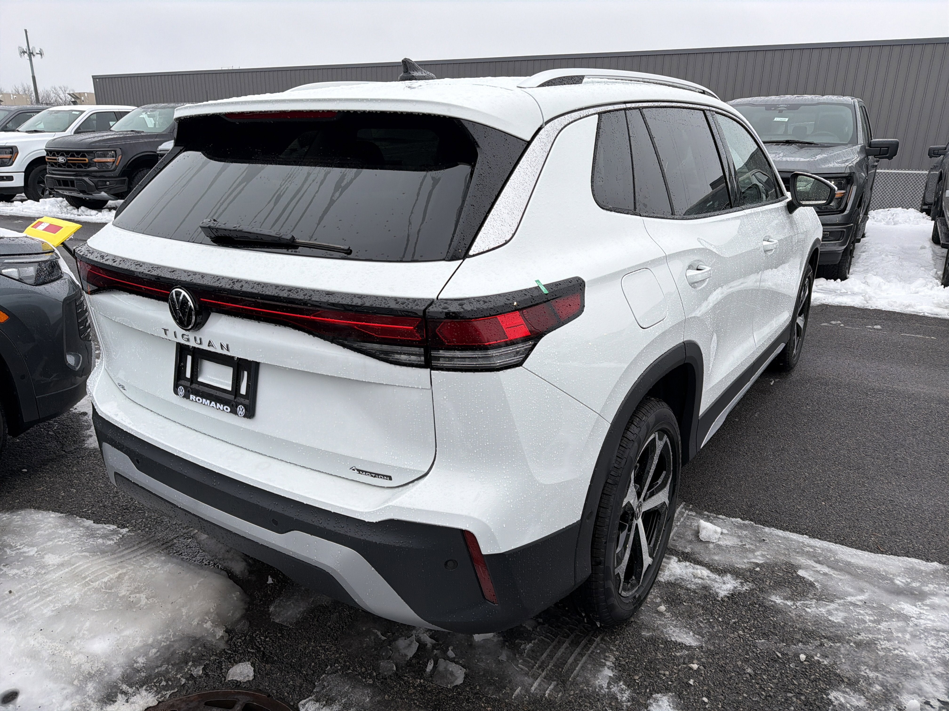 2026 Volkswagen Tiguan 2.0T SE 4MOTION