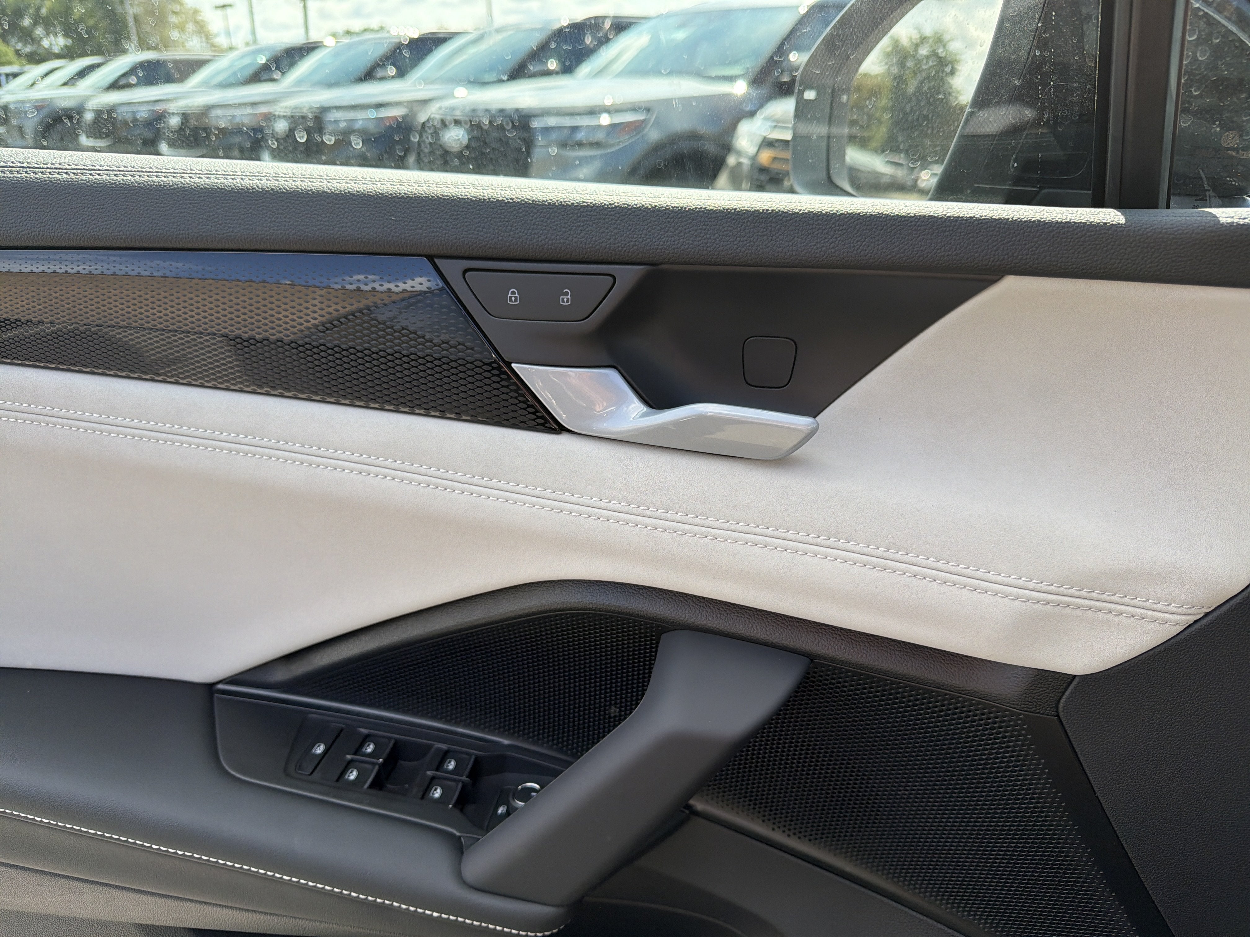 2026 Volkswagen Tiguan SE 4MOTION