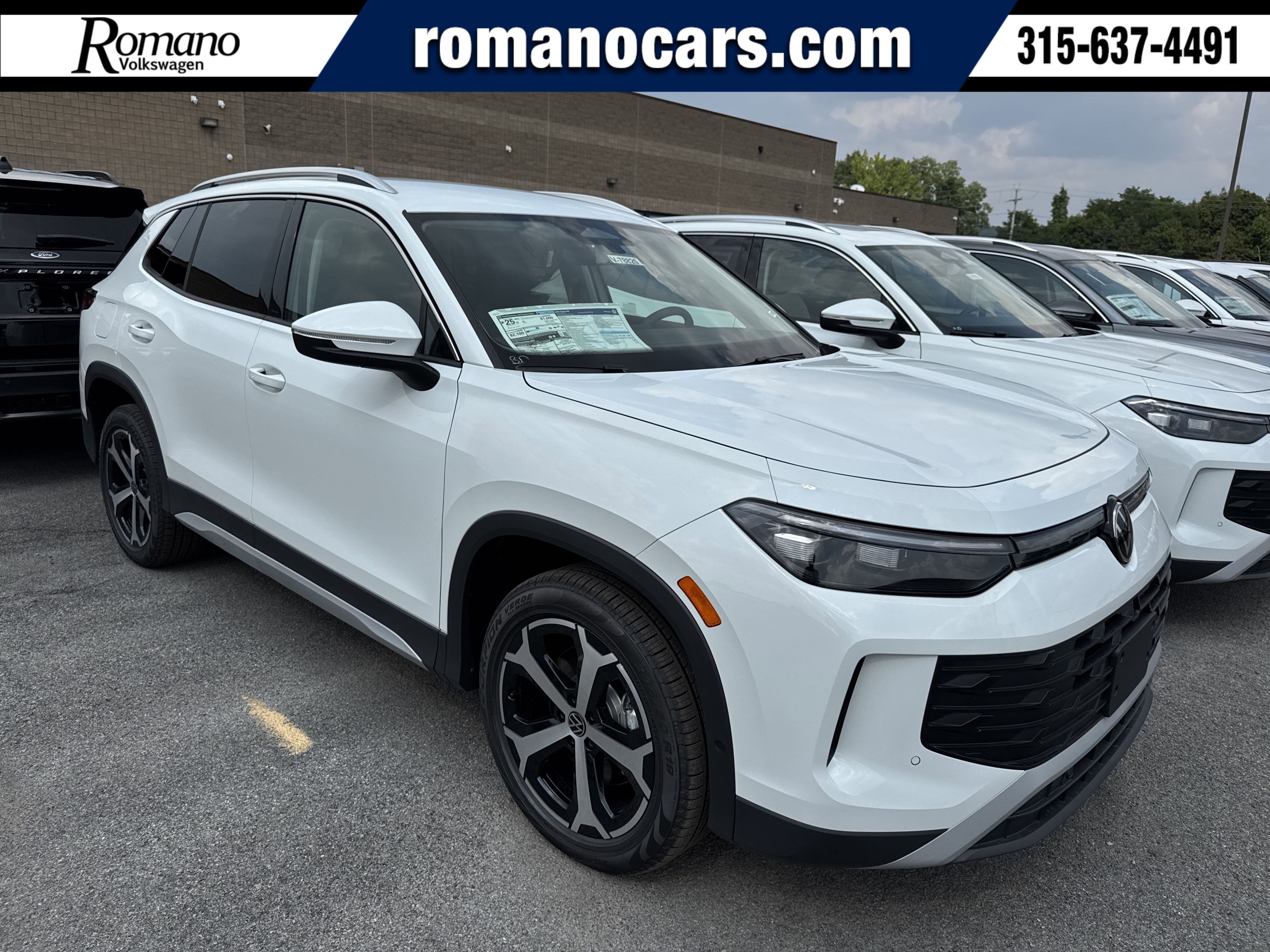 2025 Volkswagen Tiguan 2.0T SE 4MOTION