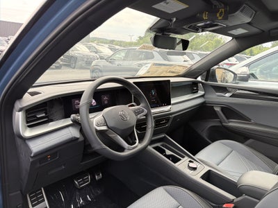 2026 Volkswagen Tiguan SE R-Line Black 4MOTION