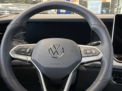 2026 Volkswagen Tiguan SE R-Line Black 4MOTION