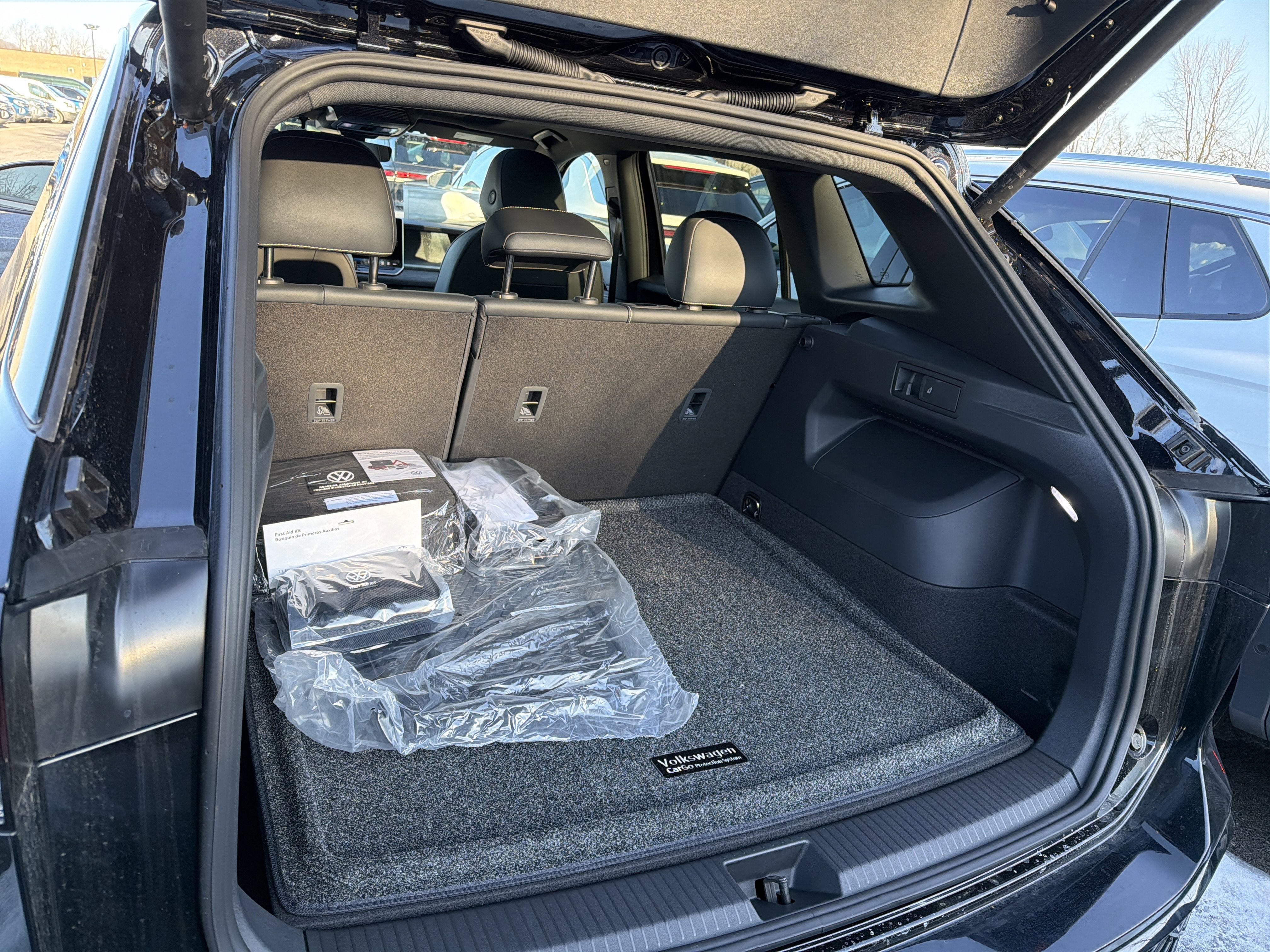 2026 Volkswagen Tiguan 2.0T SE R-Line Black 4MOTION