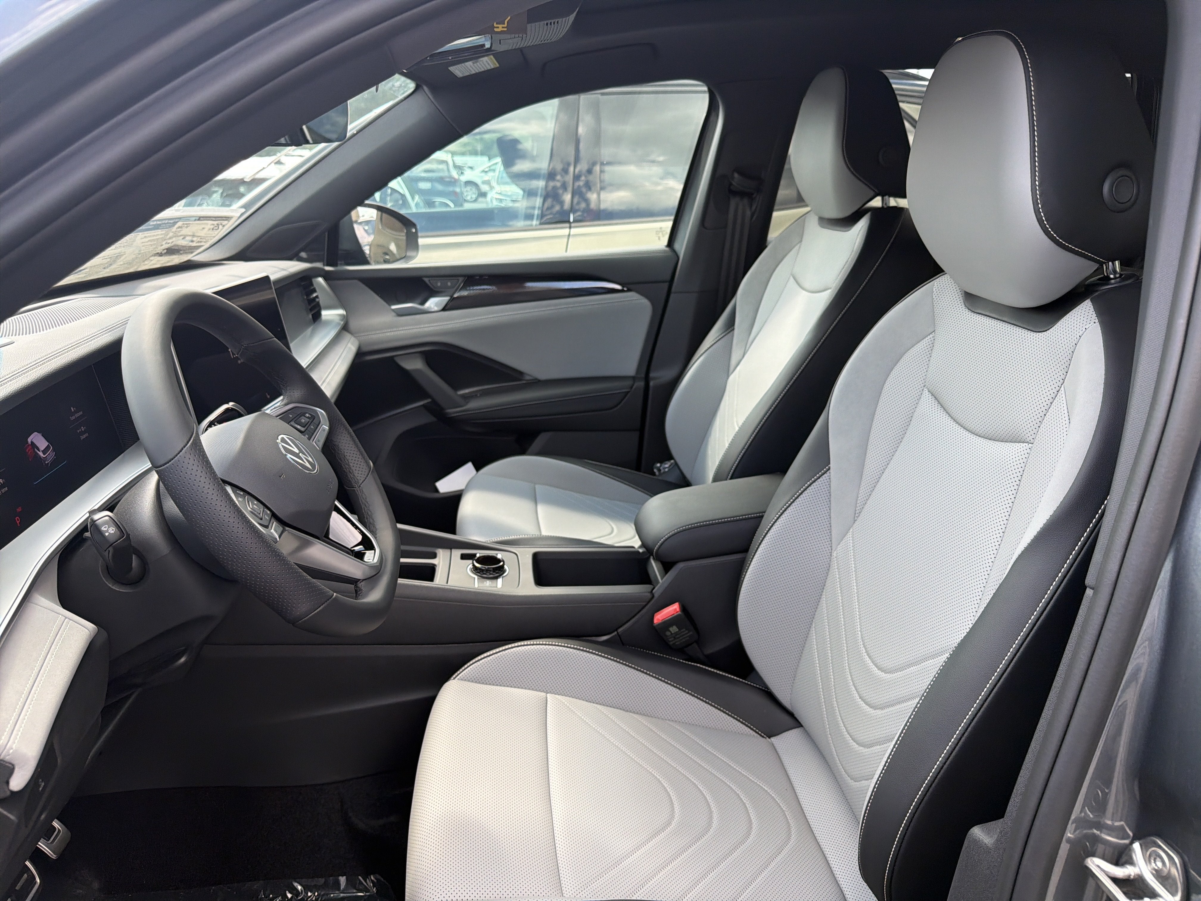 2026 Volkswagen Tiguan SE R-Line Black 4MOTION