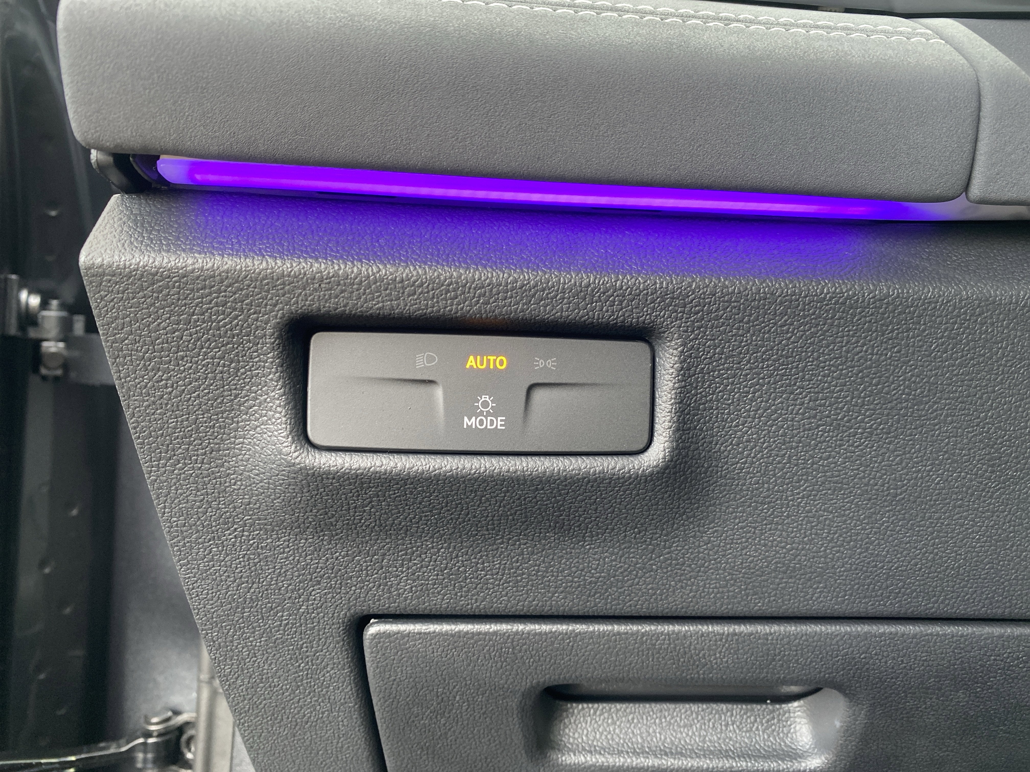 2026 Volkswagen Tiguan 2.0T SE R-Line Black 4MOTION