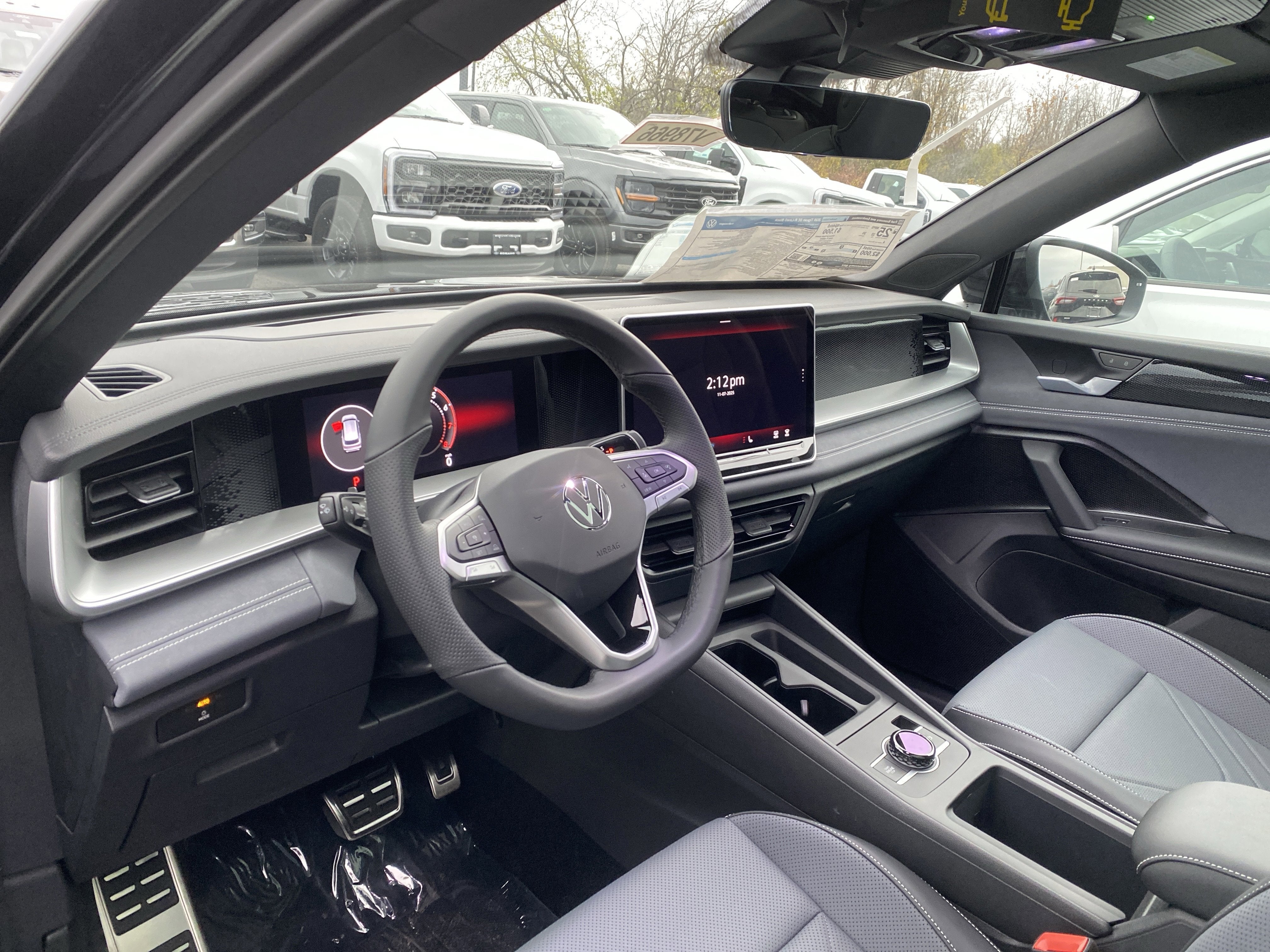 2026 Volkswagen Tiguan 2.0T SE R-Line Black 4MOTION