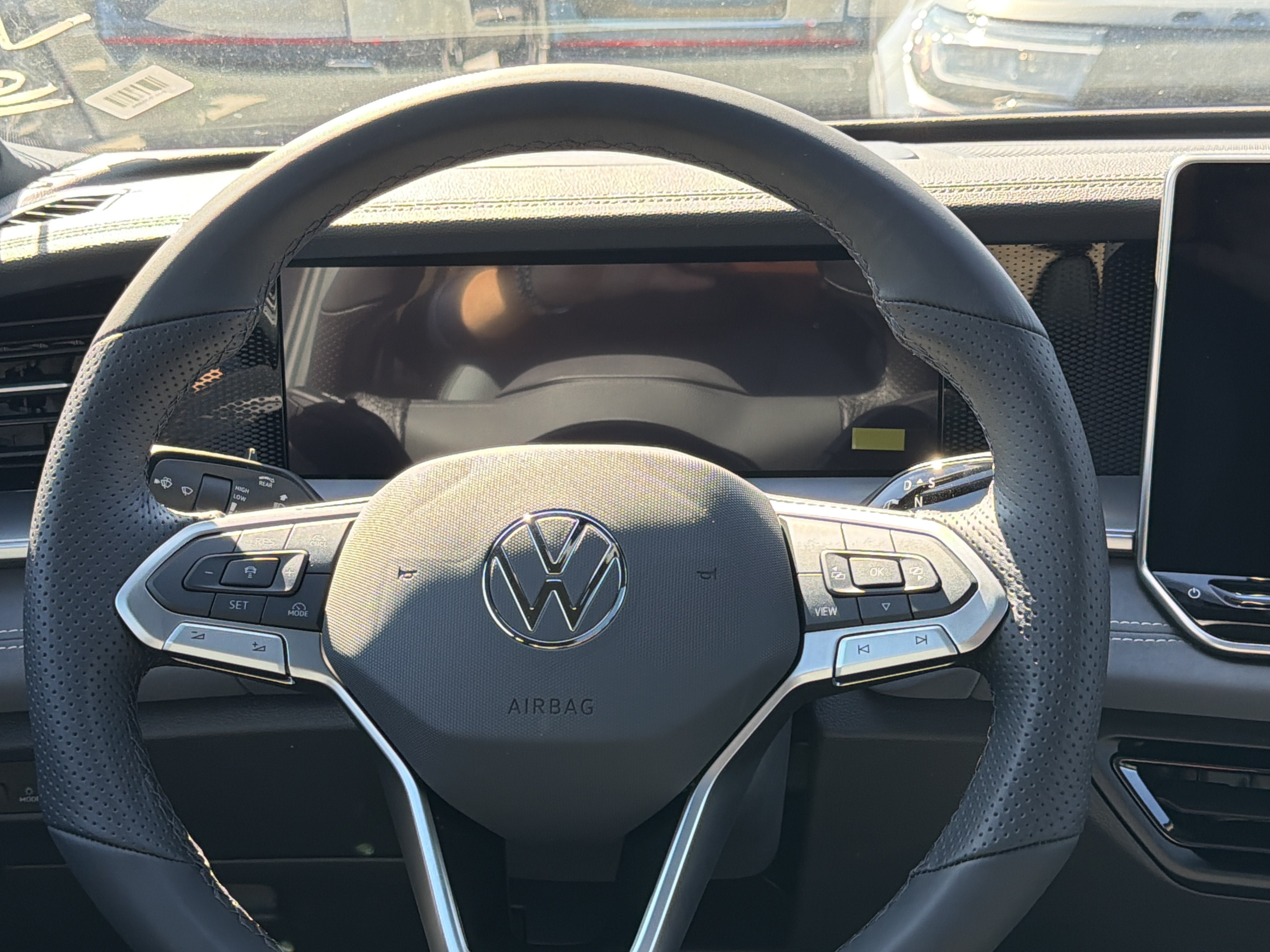 2026 Volkswagen Tiguan SE R-Line Black 4MOTION