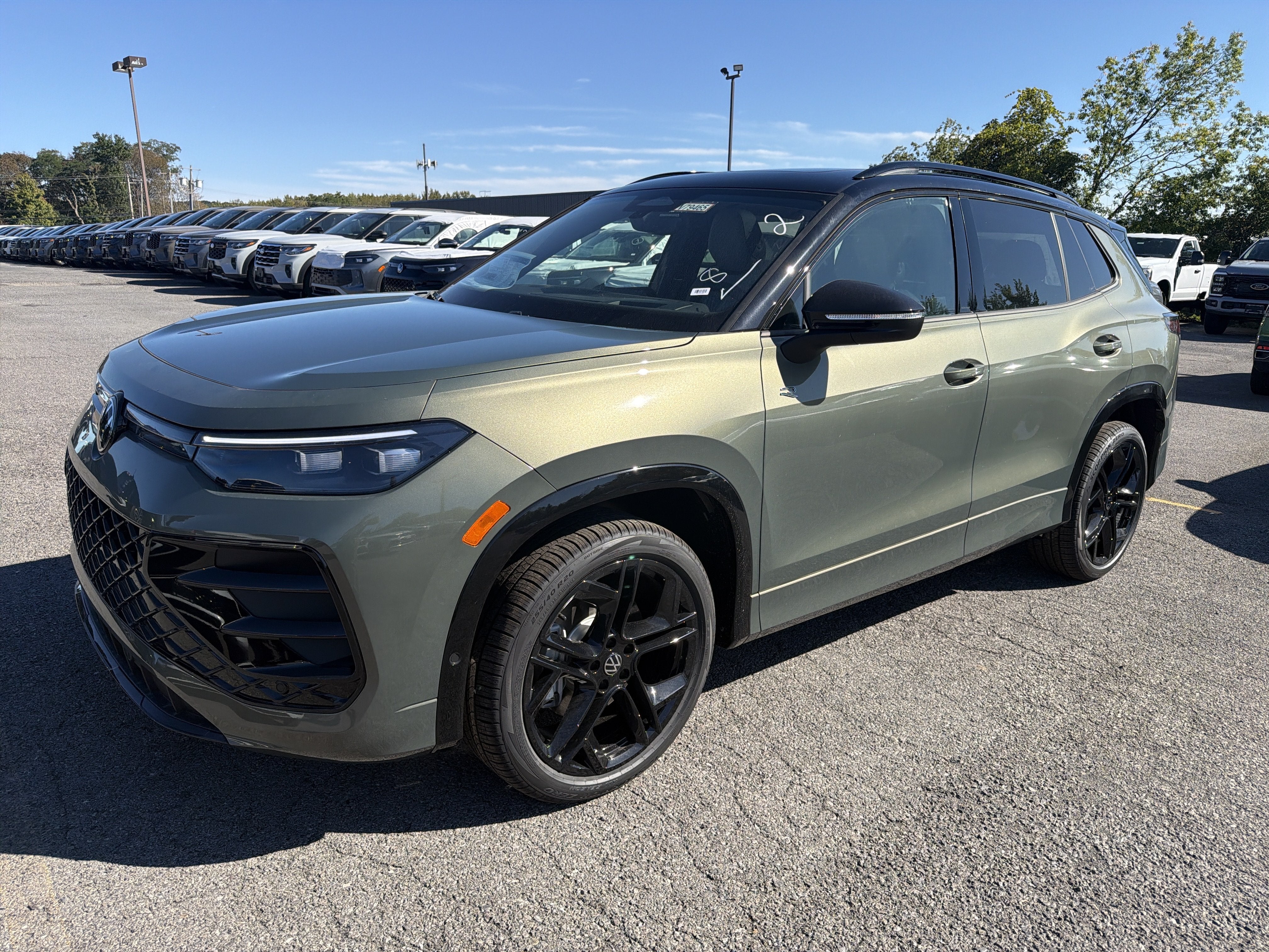 2026 Volkswagen Tiguan SE R-Line Black 4MOTION