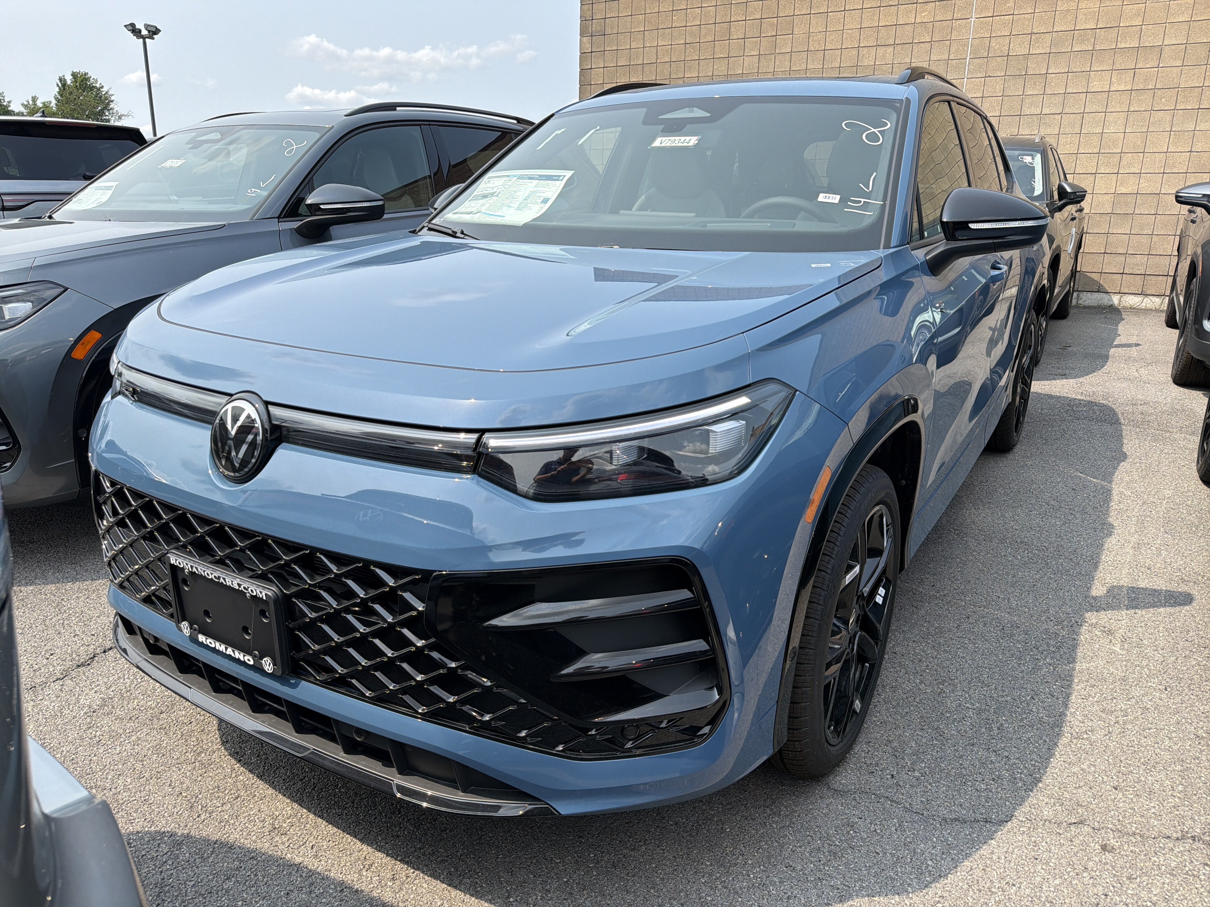 2026 Volkswagen Tiguan SE R-Line Black 4MOTION
