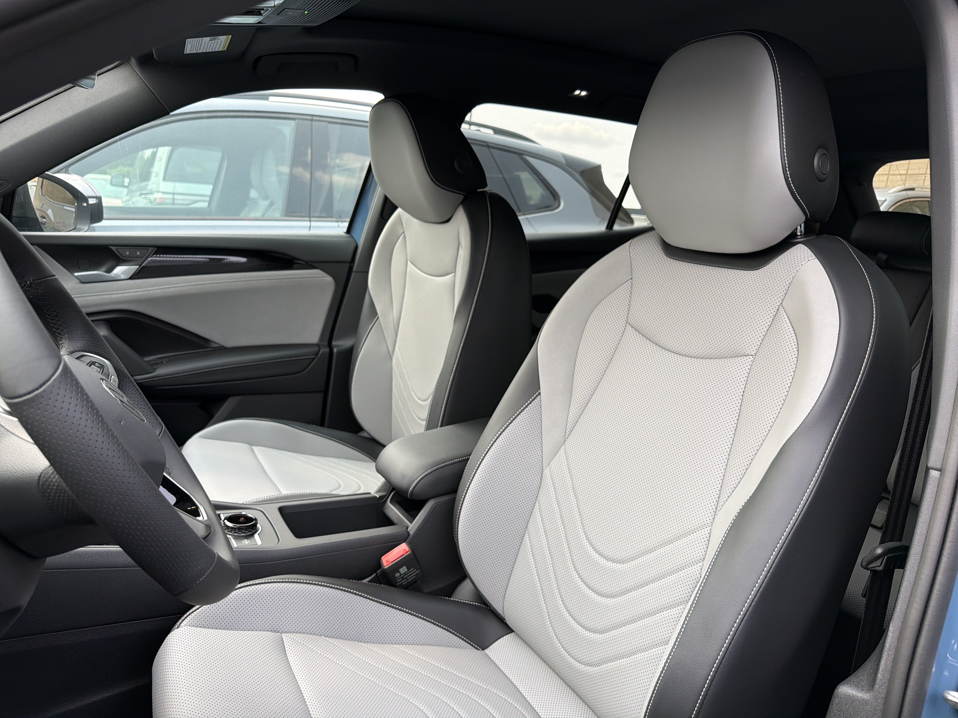 2026 Volkswagen Tiguan SE R-Line Black 4MOTION