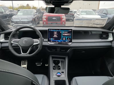 2025 Volkswagen Tiguan 2.0T SE R-Line Black 4MOTION