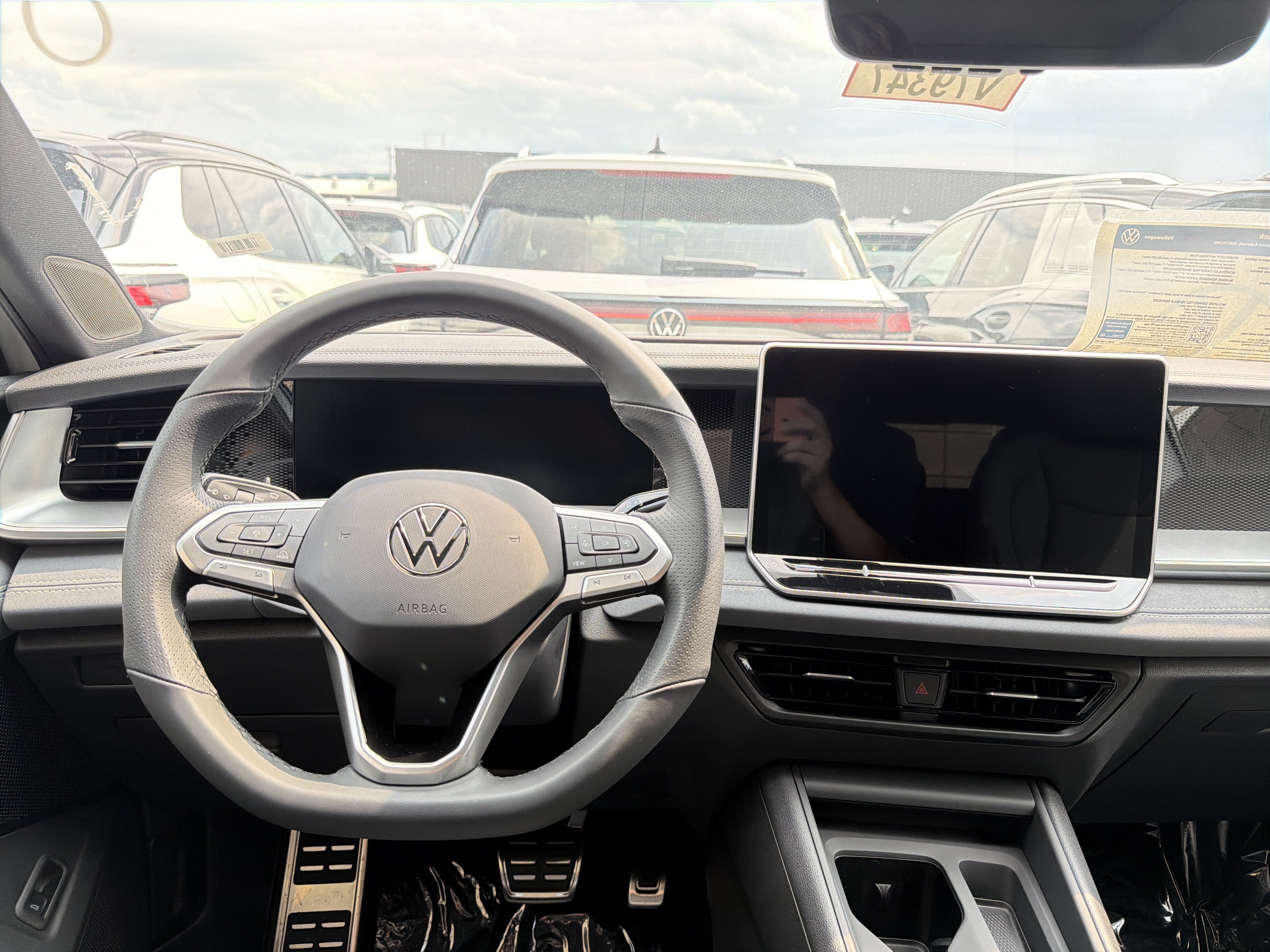 2026 Volkswagen Tiguan SE R-Line Black 4MOTION