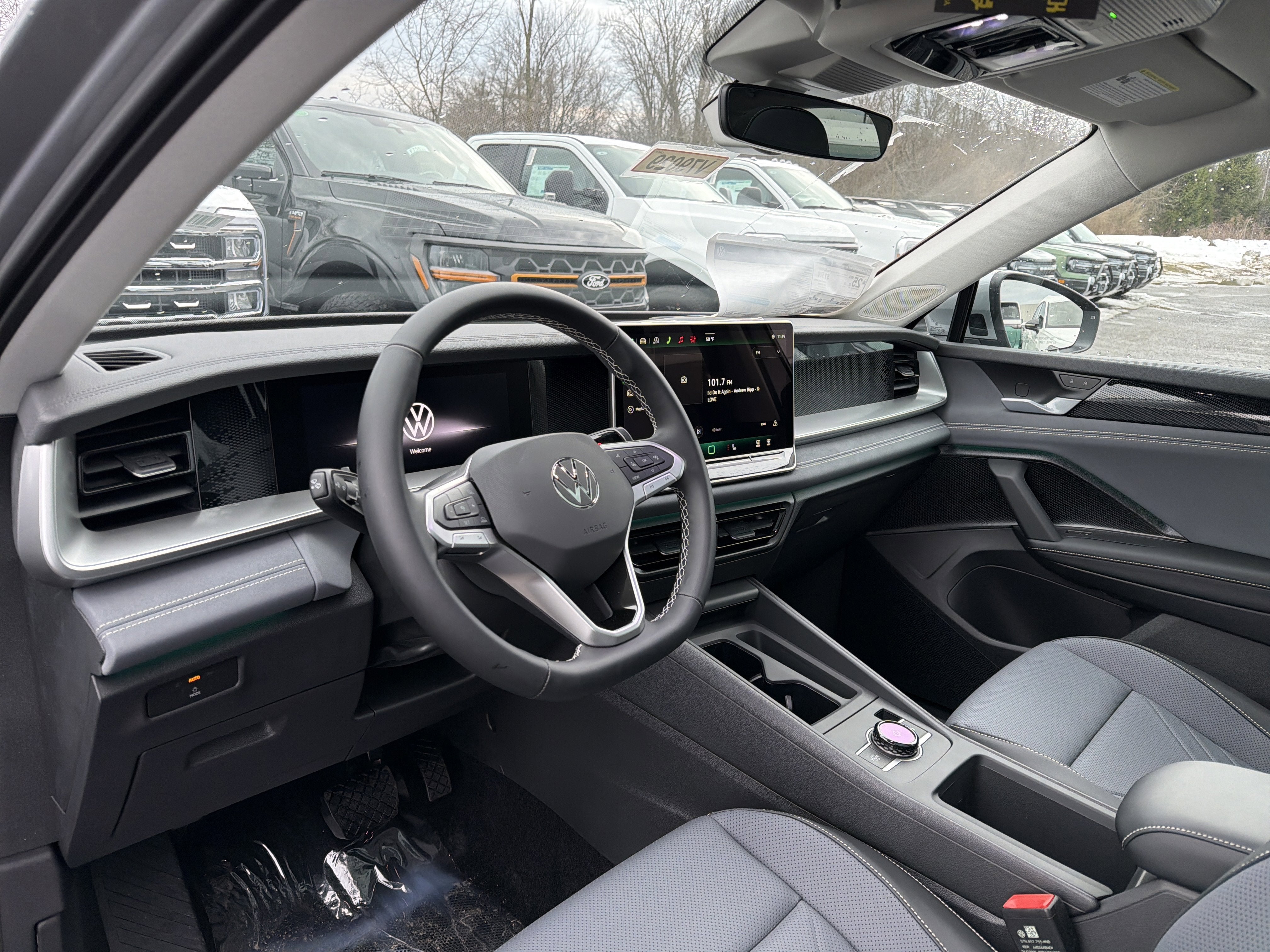 2026 Volkswagen Tiguan 2.0T SE 4MOTION