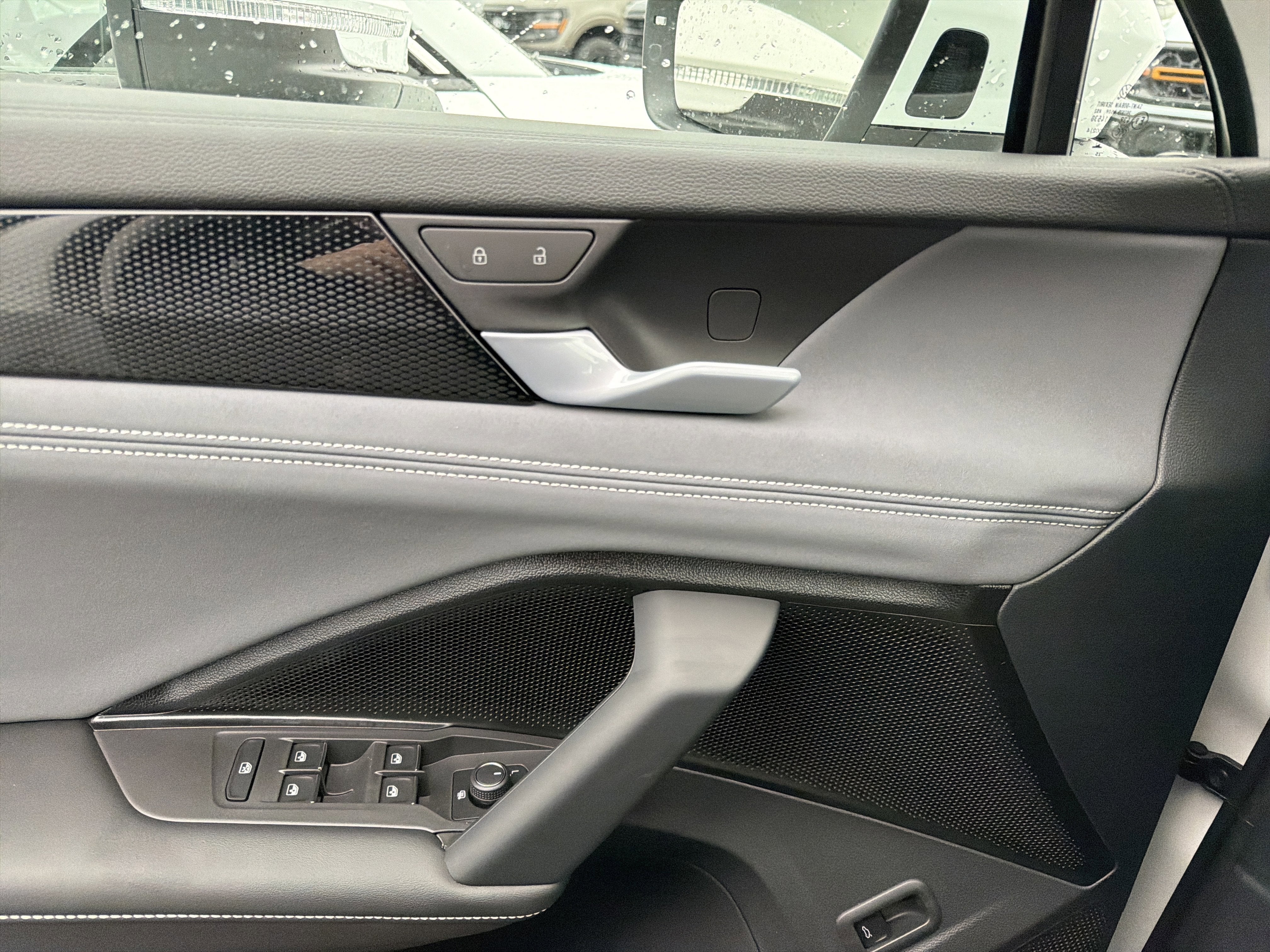 2026 Volkswagen Tiguan 2.0T SE 4MOTION