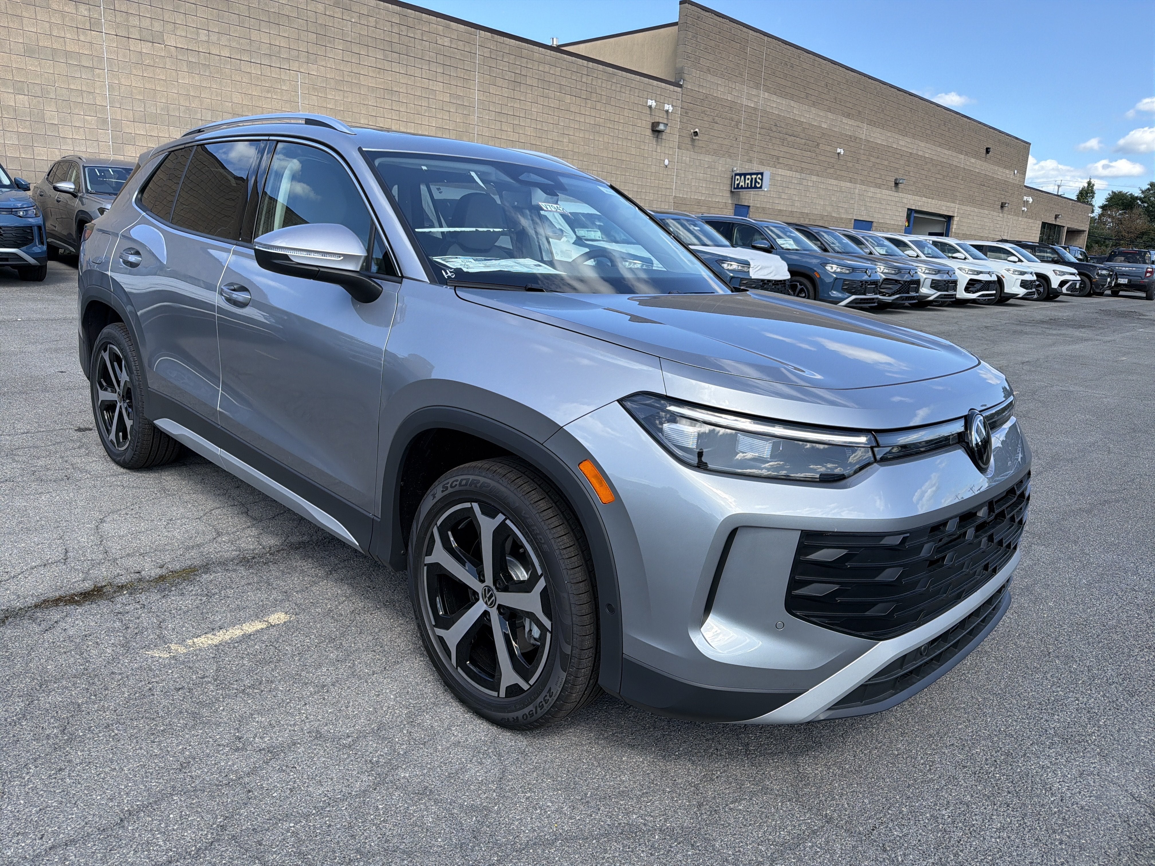 2026 Volkswagen Tiguan SE 4MOTION