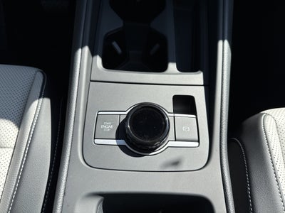 2025 Volkswagen Tiguan 2.0T SE 4MOTION