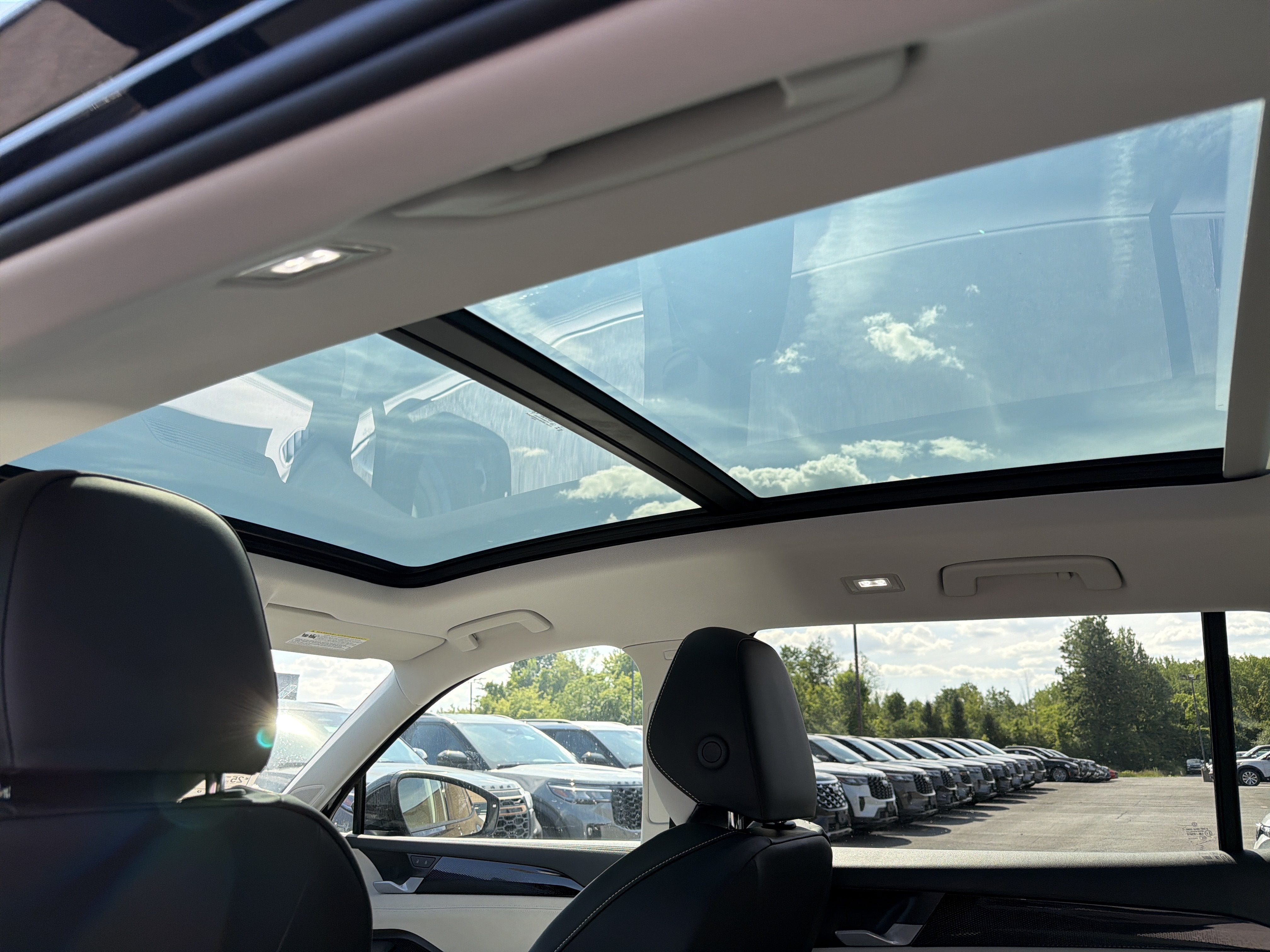 2026 Volkswagen Tiguan SE 4MOTION