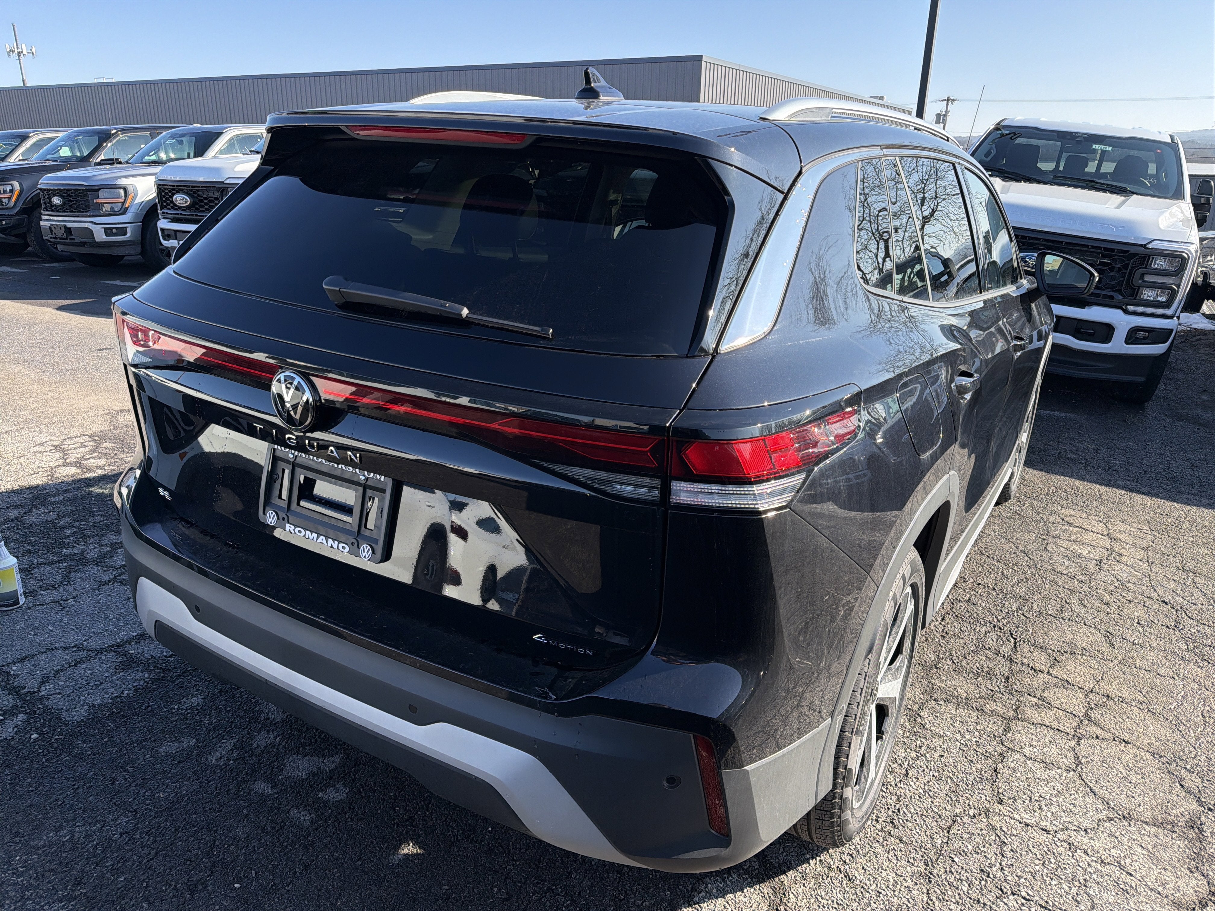 2026 Volkswagen Tiguan SE 4MOTION