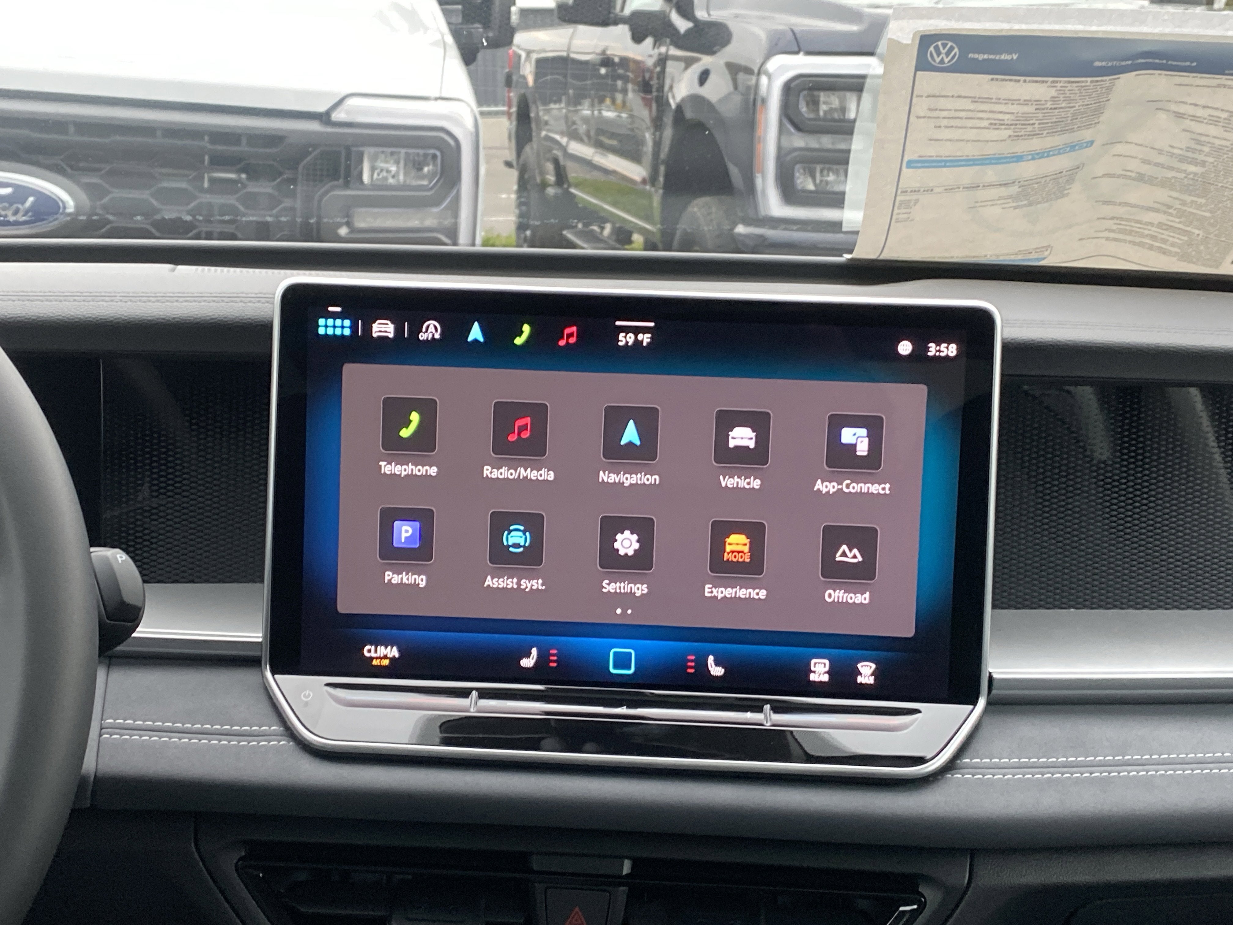 2025 Volkswagen Tiguan 2.0T SE 4MOTION