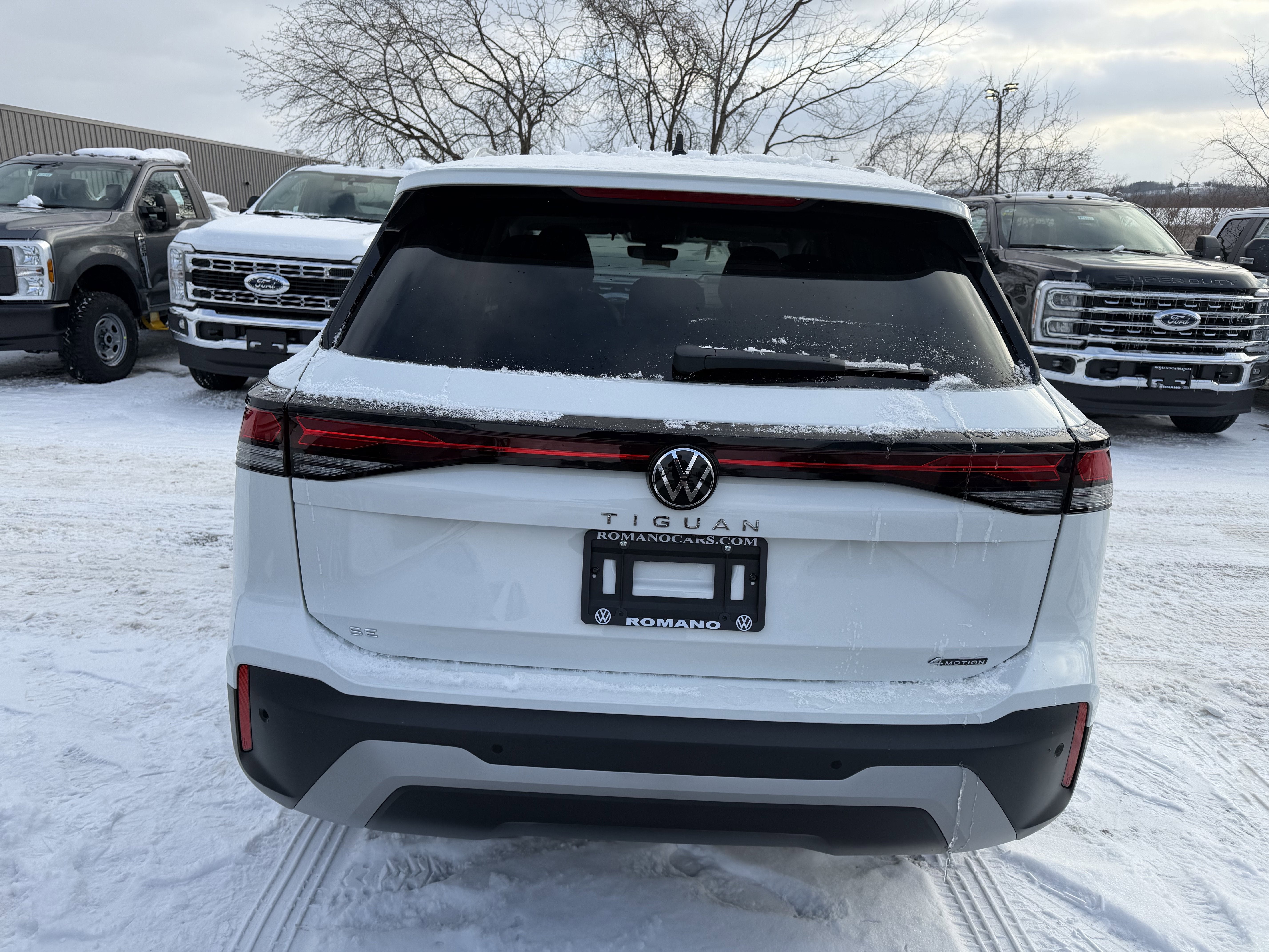 2026 Volkswagen Tiguan SE 4MOTION