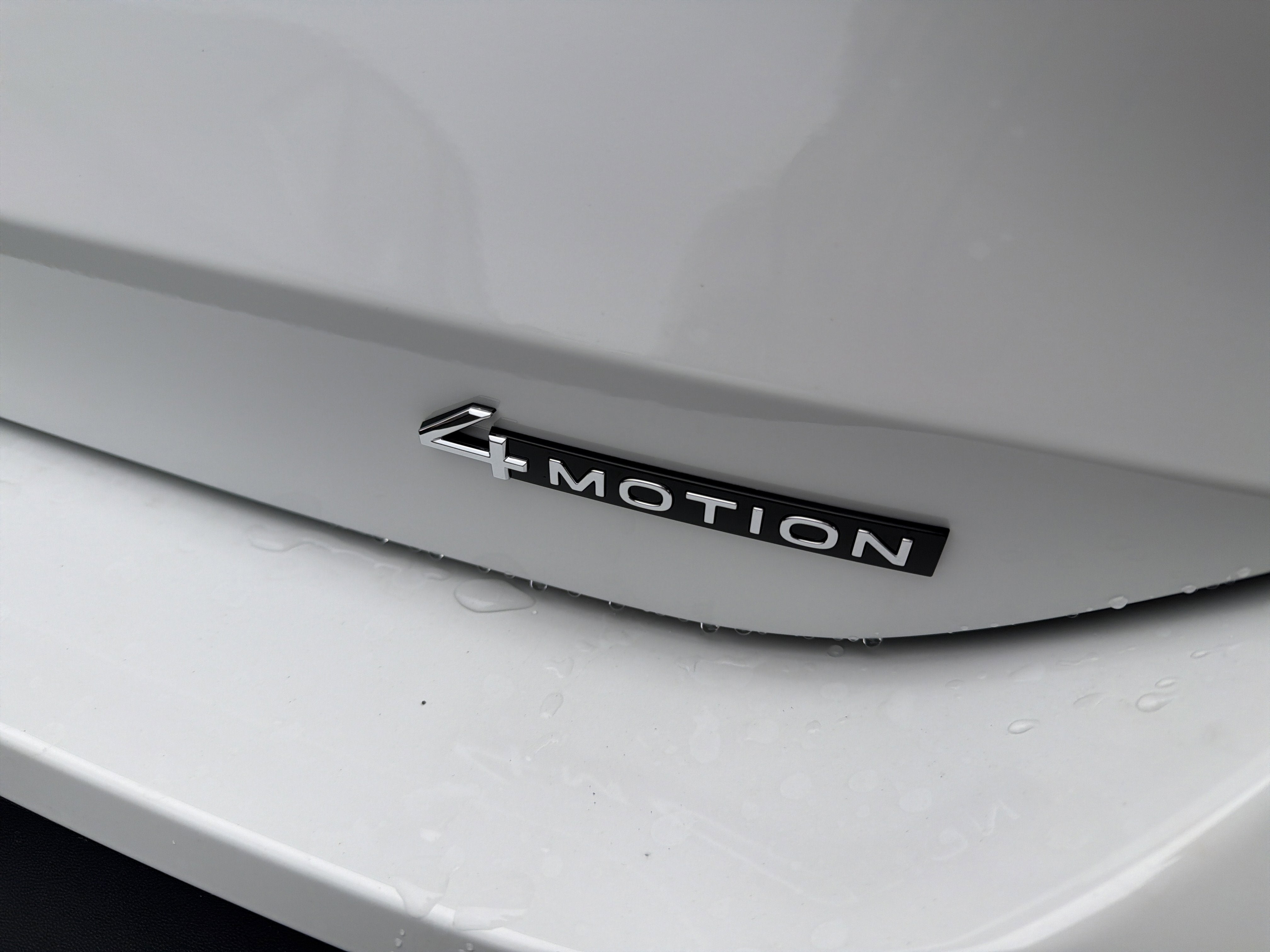 2026 Volkswagen Tiguan 2.0T SE 4MOTION