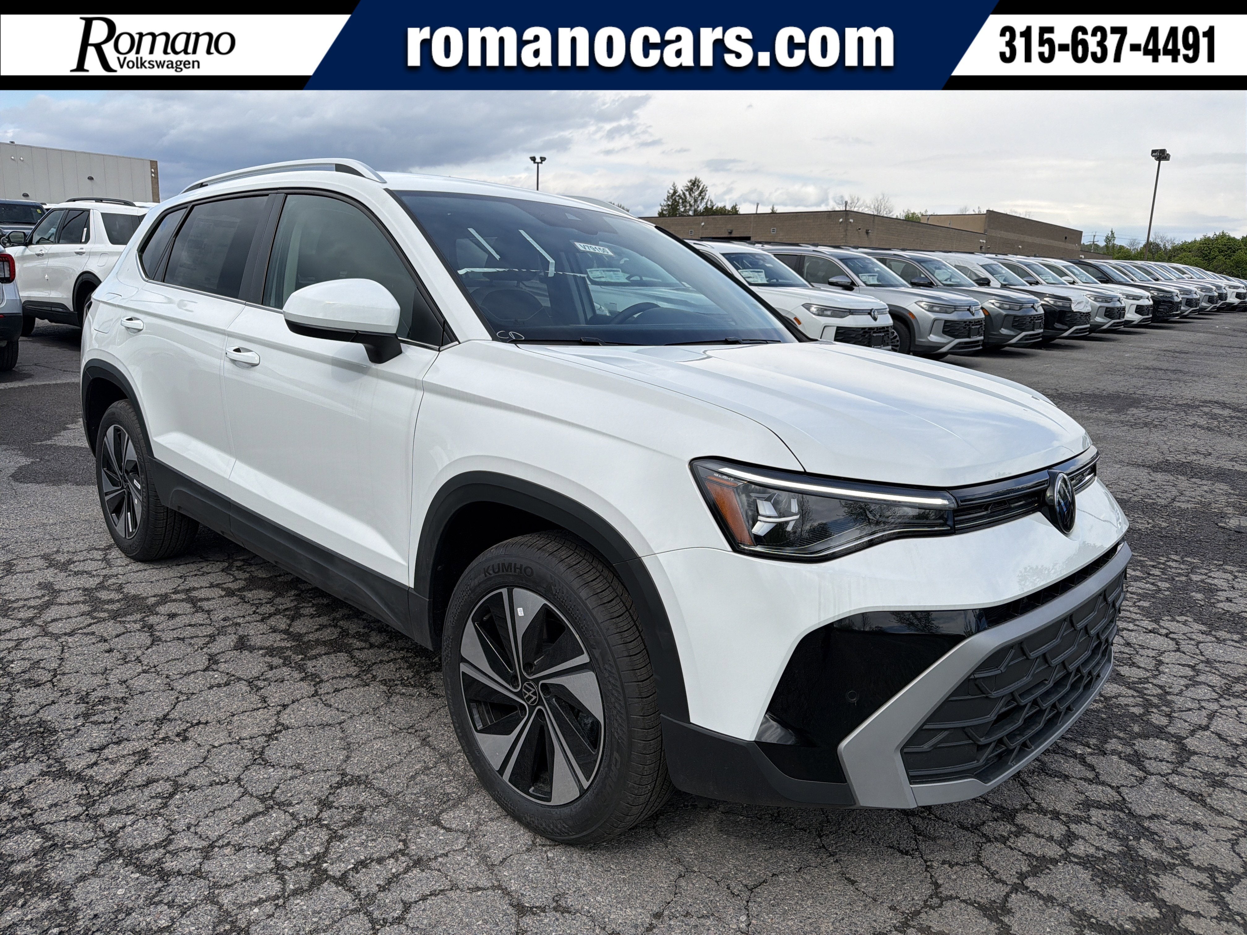 2026 Volkswagen Taos SE 4MOTION