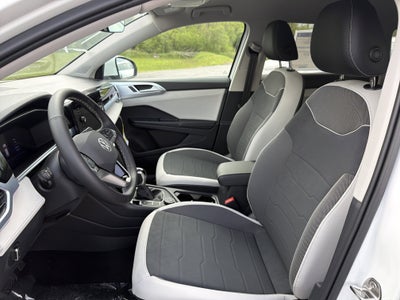 2026 Volkswagen Taos SE 4MOTION