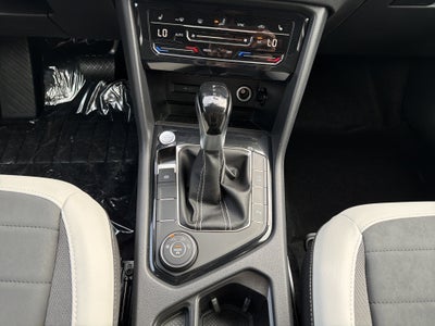 2026 Volkswagen Taos SE 4MOTION
