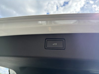 2026 Volkswagen Tiguan SEL R-Line Turbo 4MOTION