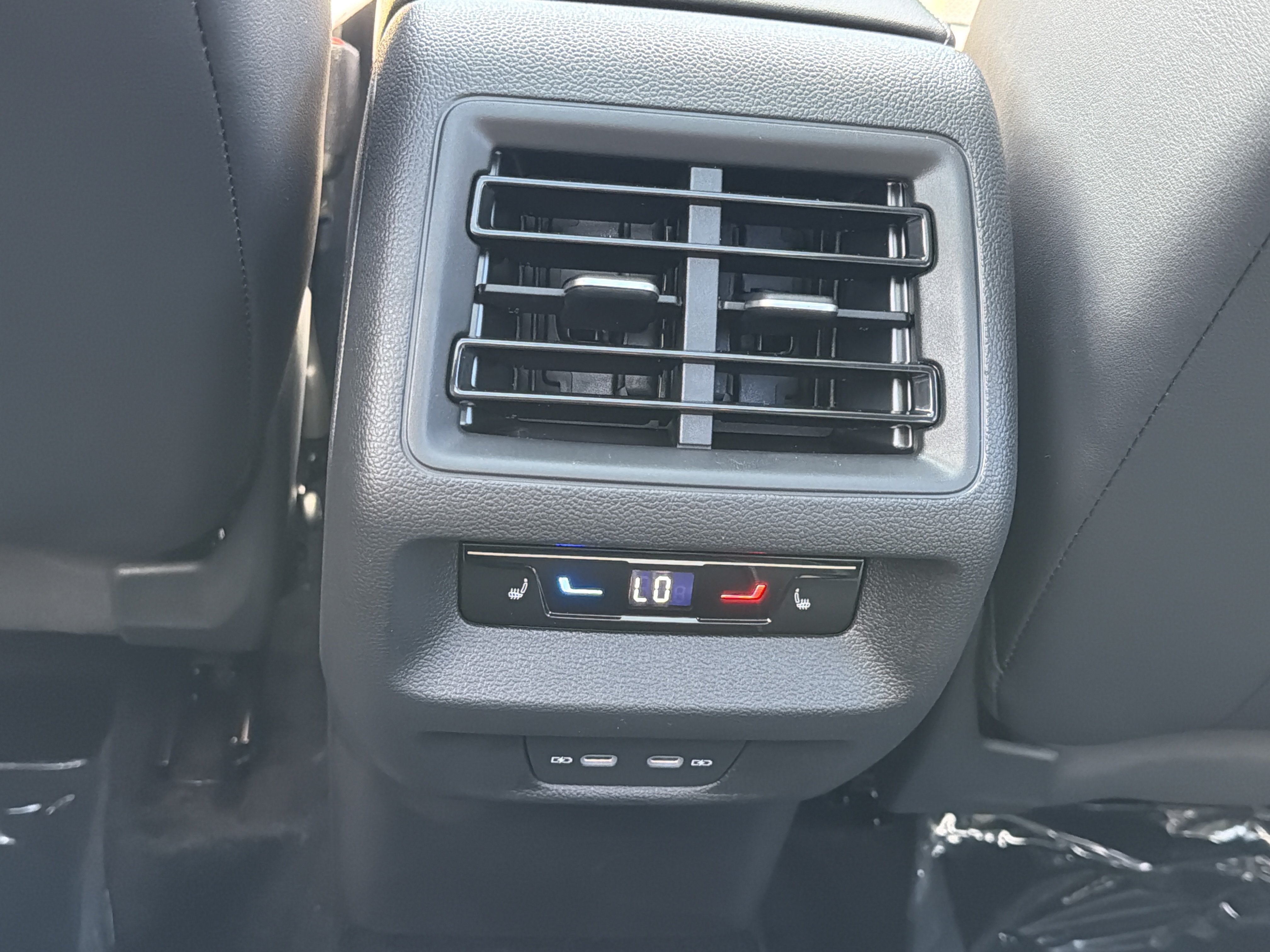 2026 Volkswagen Tiguan SEL R-Line Turbo 4MOTION