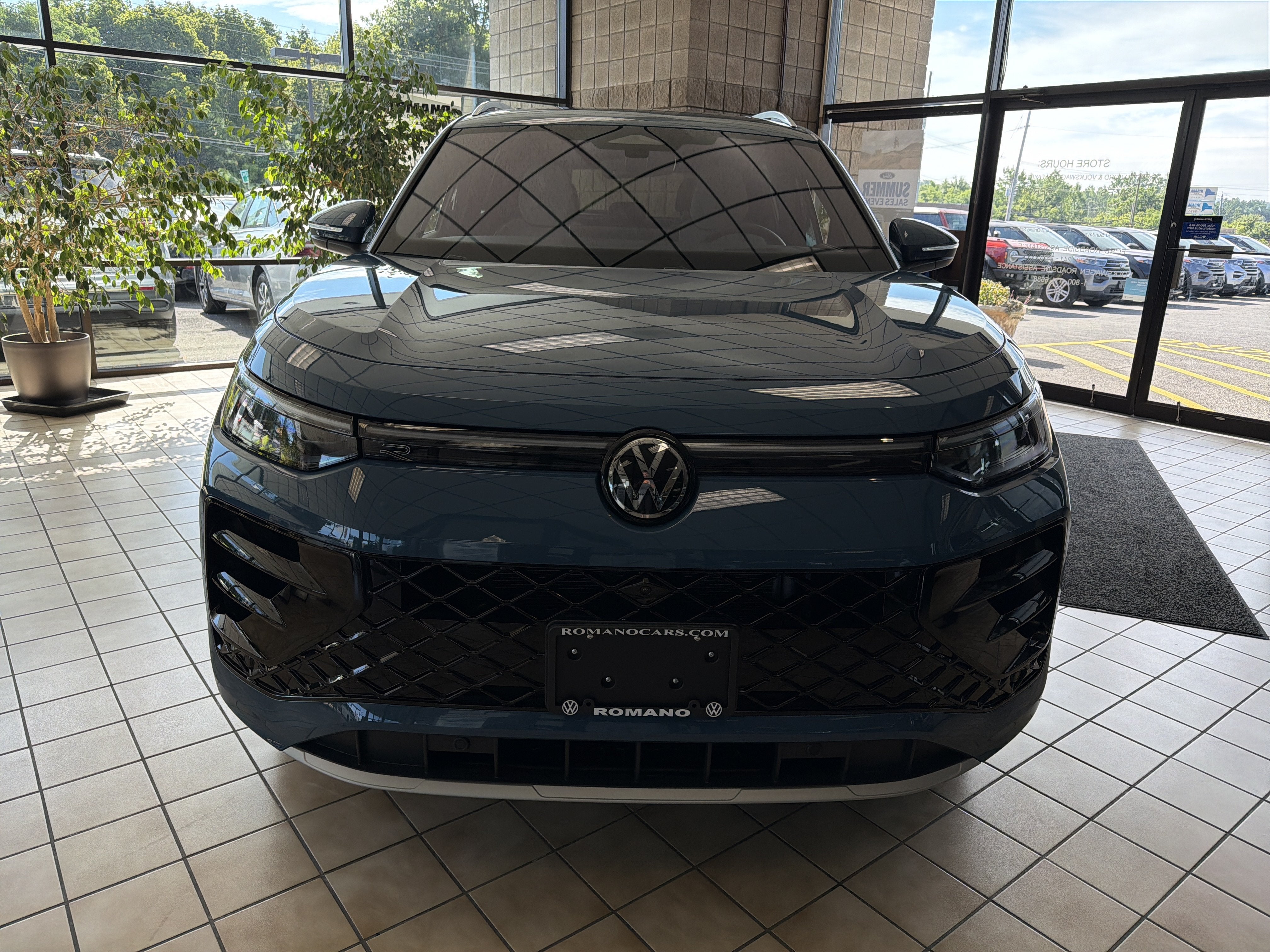 2026 Volkswagen Tiguan SEL R-Line Turbo 4MOTION