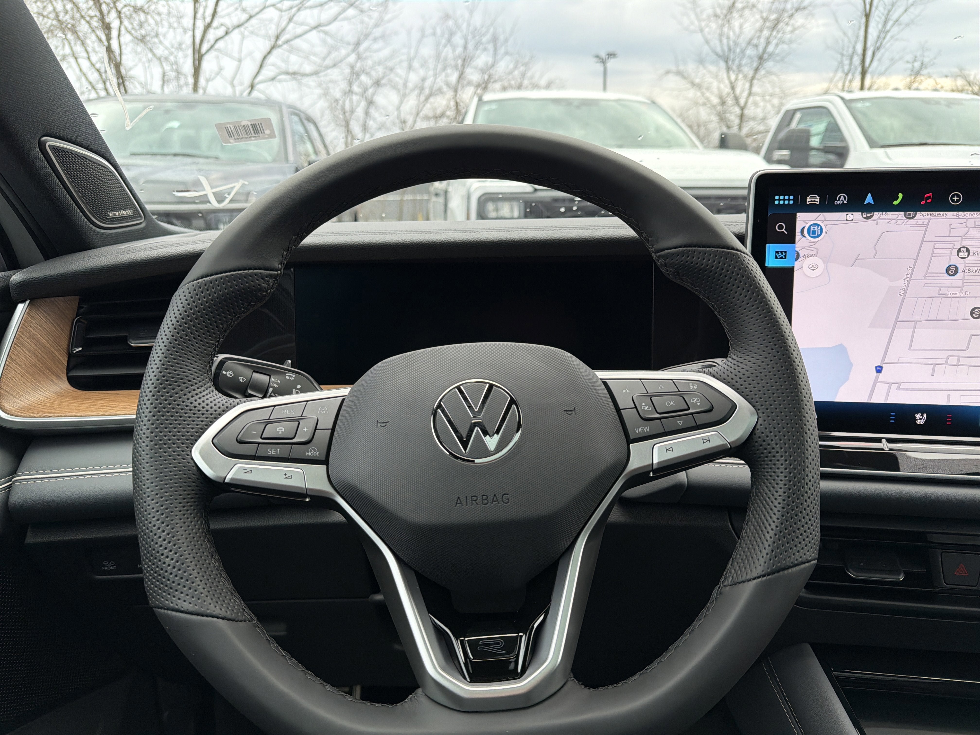 2026 Volkswagen Tiguan 2.0T SEL R-Line Turbo 4MOTION