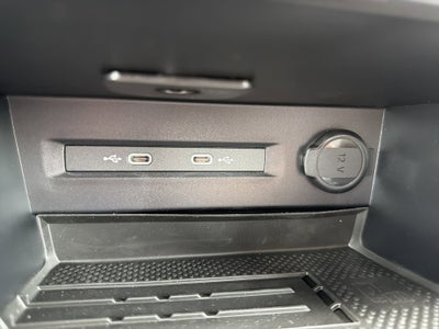 2026 Volkswagen Taos SE 4MOTION