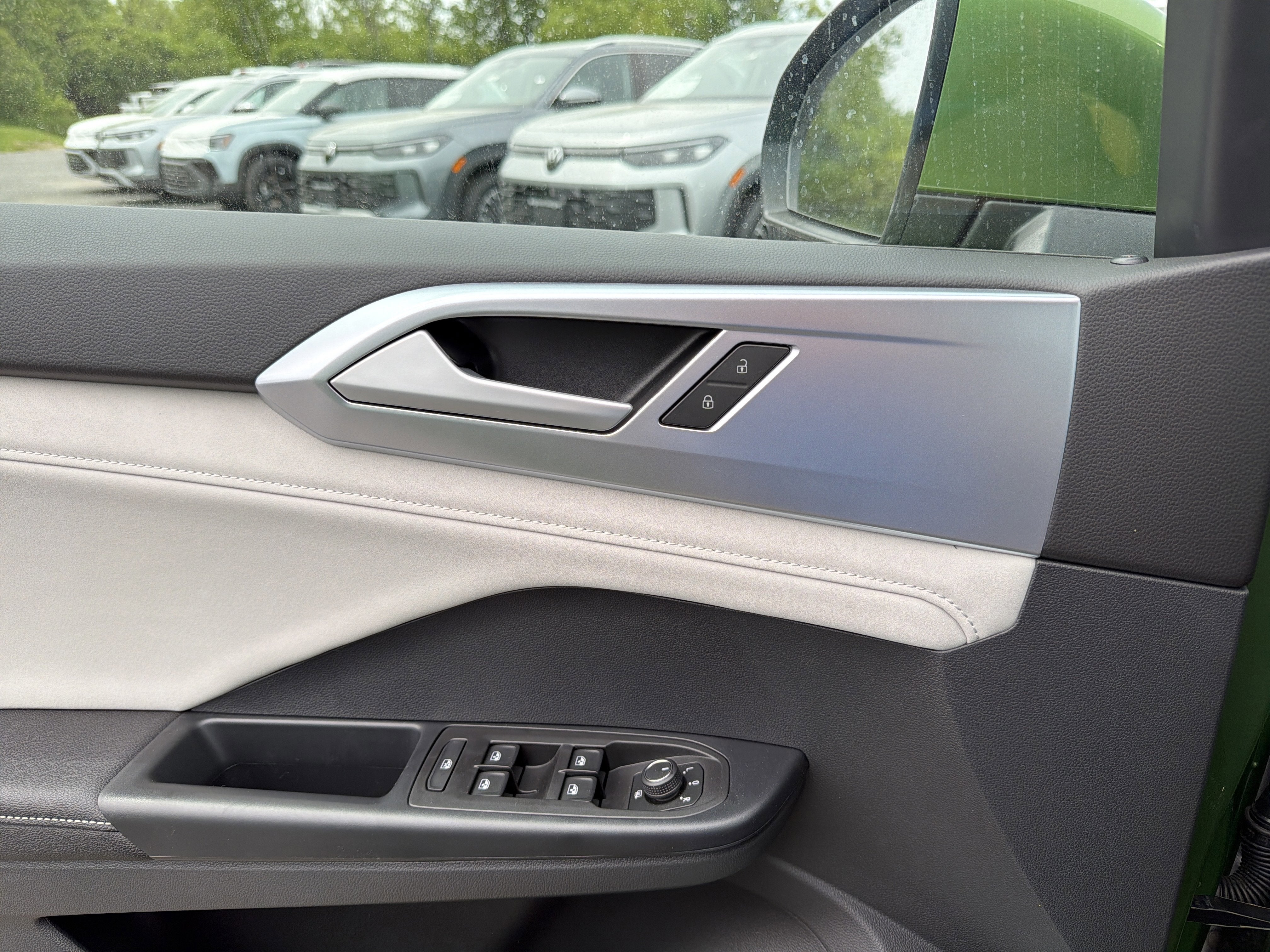 2026 Volkswagen Taos SE 4MOTION