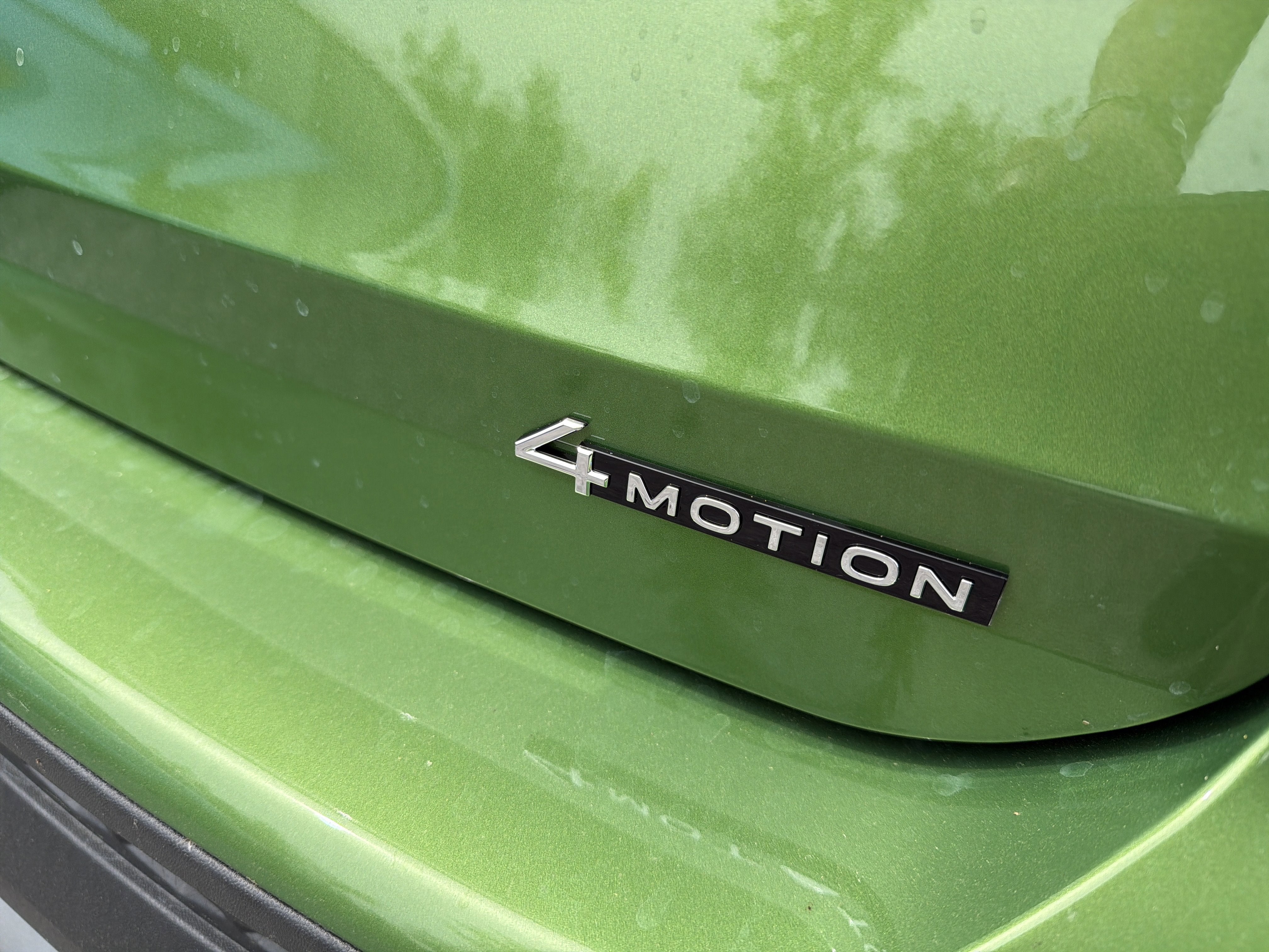 2026 Volkswagen Taos SE 4MOTION