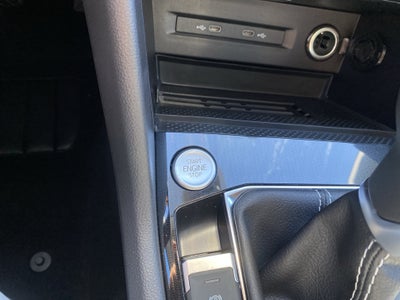 2025 Volkswagen Taos SE 4MOTION