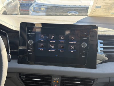 2027 Volkswagen Jetta SE