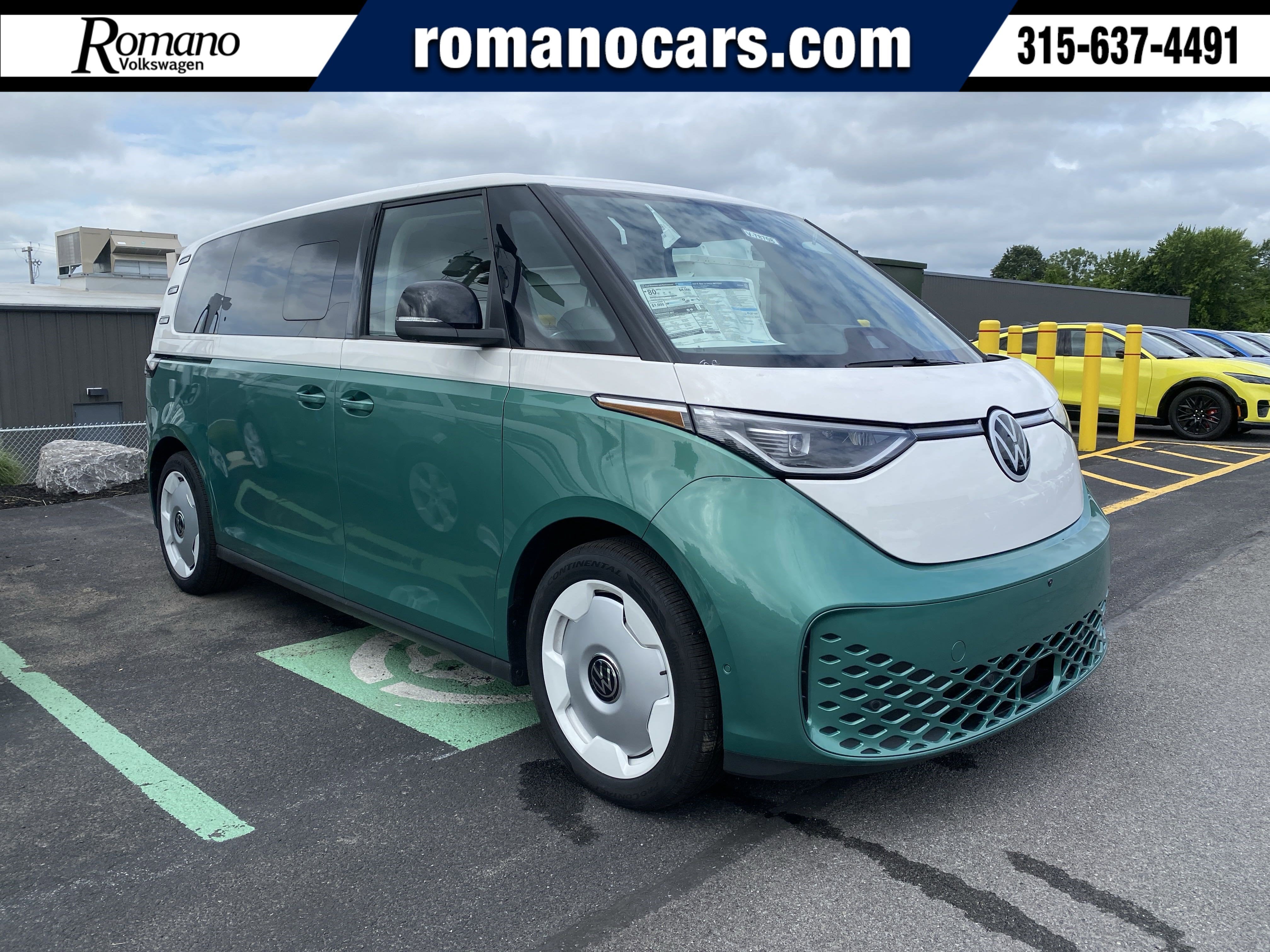 2025 Volkswagen ID. Buzz 1st Edition 4MOTION w/Two-Tone