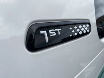 2025 Volkswagen ID. Buzz 1st Edition 4MOTION w/Two-Tone