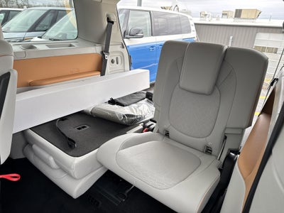 2025 Volkswagen ID. Buzz 1st Edition 4MOTION w/Two-Tone