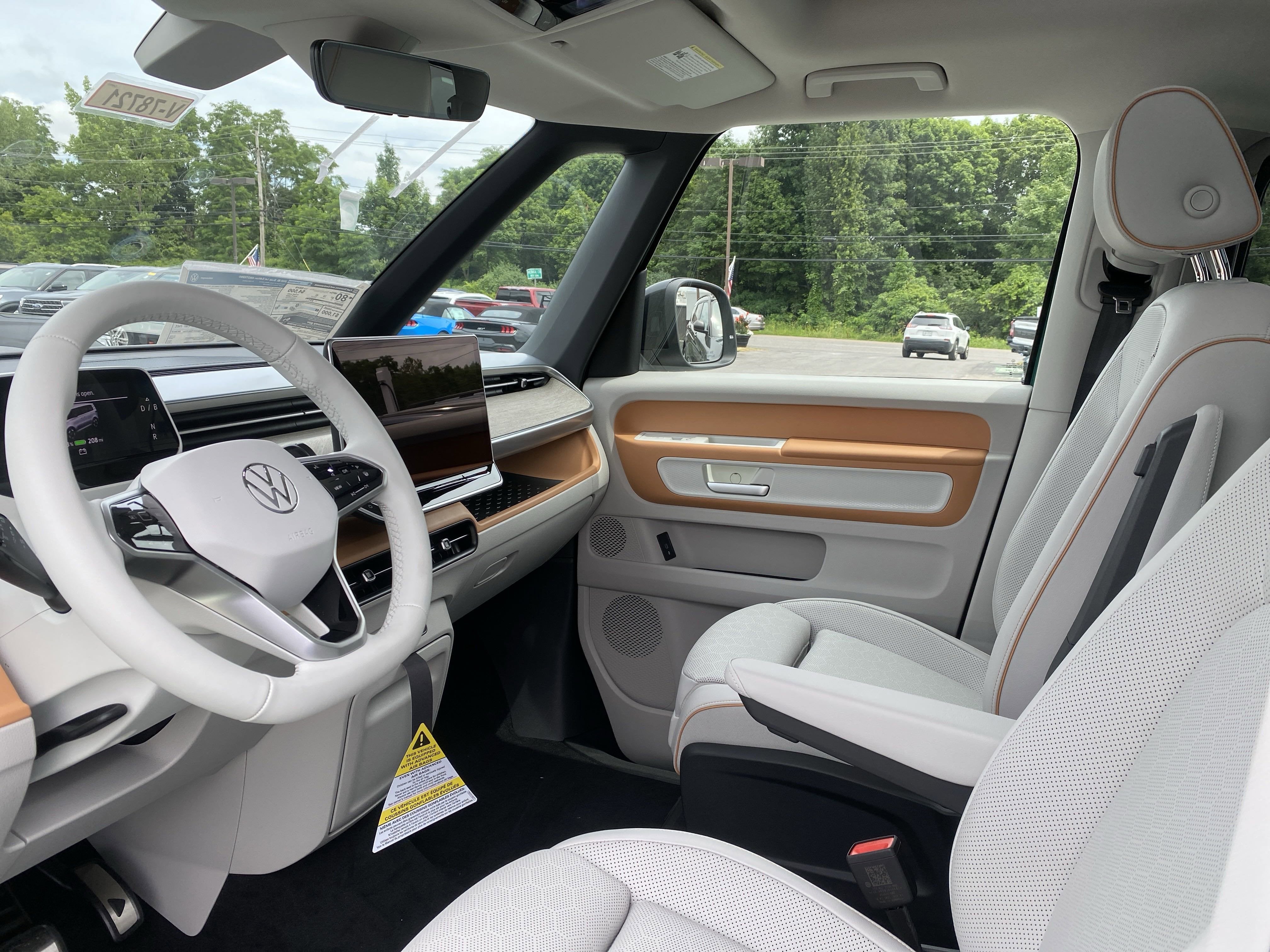 2025 Volkswagen ID. Buzz 1st Edition 4MOTION w/Two-Tone