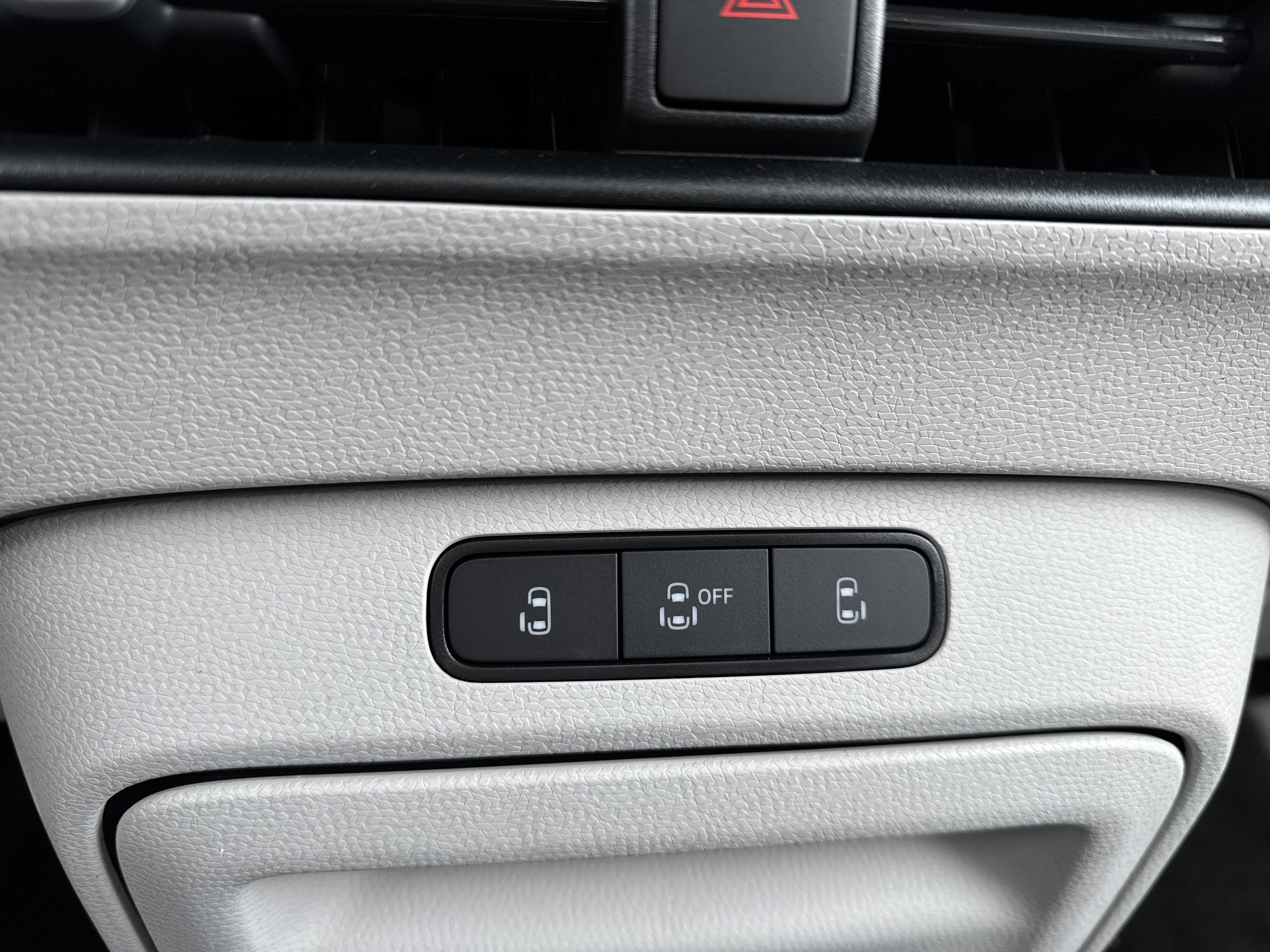 2025 Volkswagen ID. Buzz 1st Edition 4MOTION w/Two-Tone