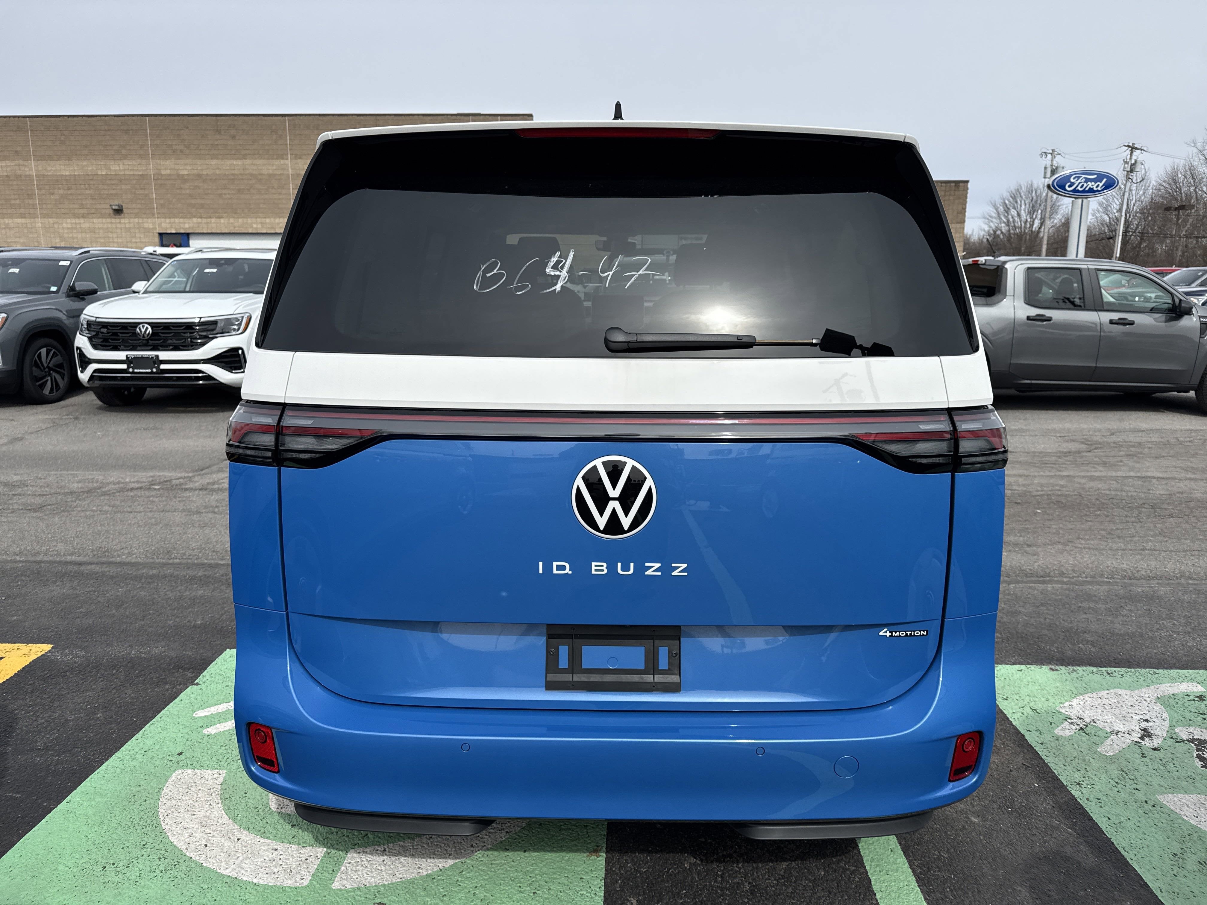 2025 Volkswagen ID. Buzz 1st Edition 4MOTION w/Two-Tone