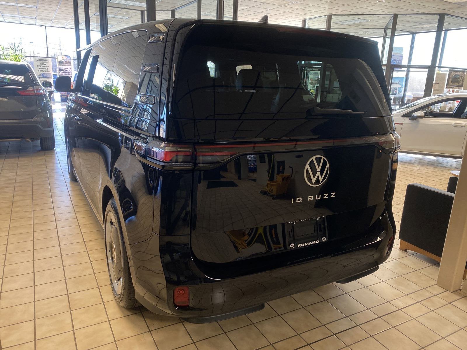 2025 Volkswagen ID. Buzz Pro S