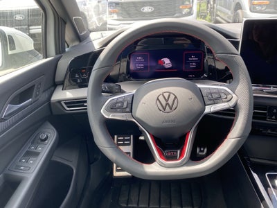 2025 Volkswagen Golf GTI SE