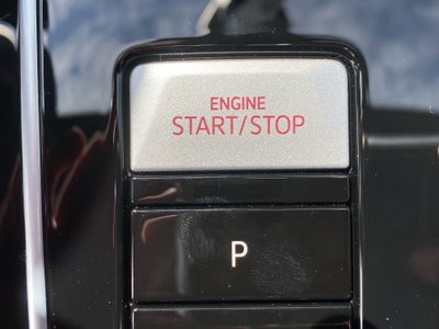 2025 Volkswagen Golf GTI SE