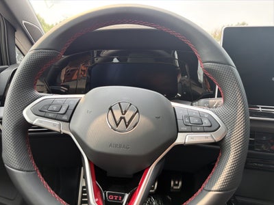 2026 Volkswagen Golf GTI SE