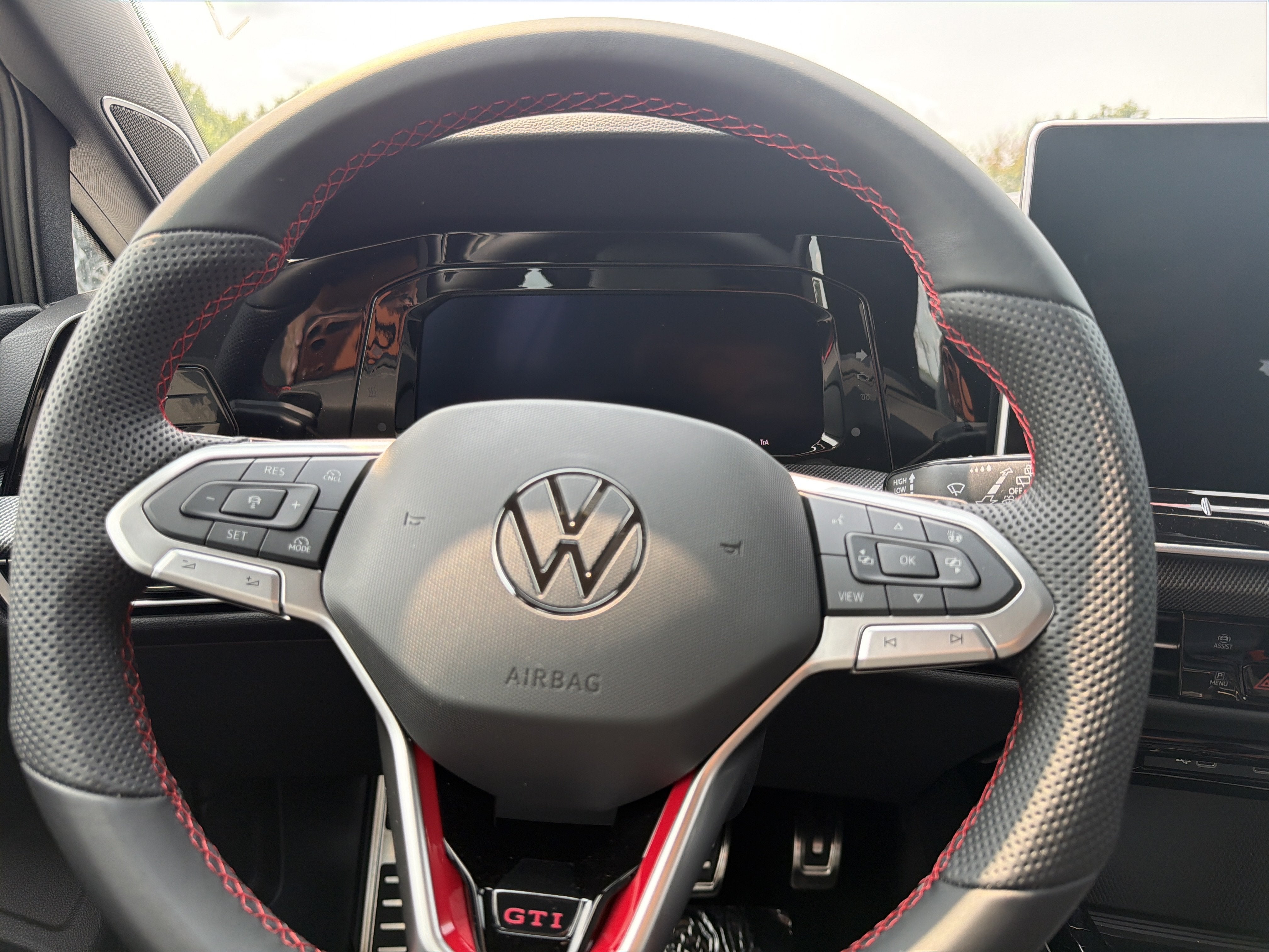 2026 Volkswagen Golf GTI SE