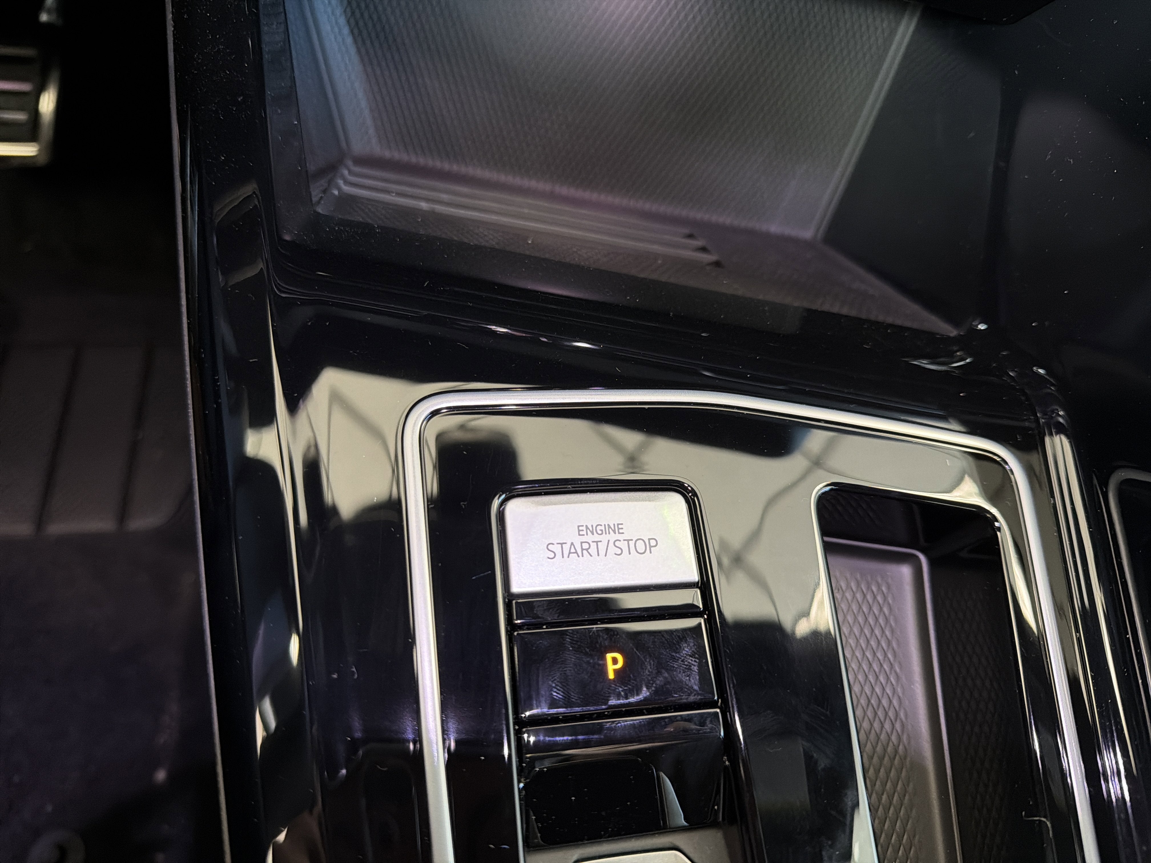 2026 Volkswagen Golf R 2.0T DSG