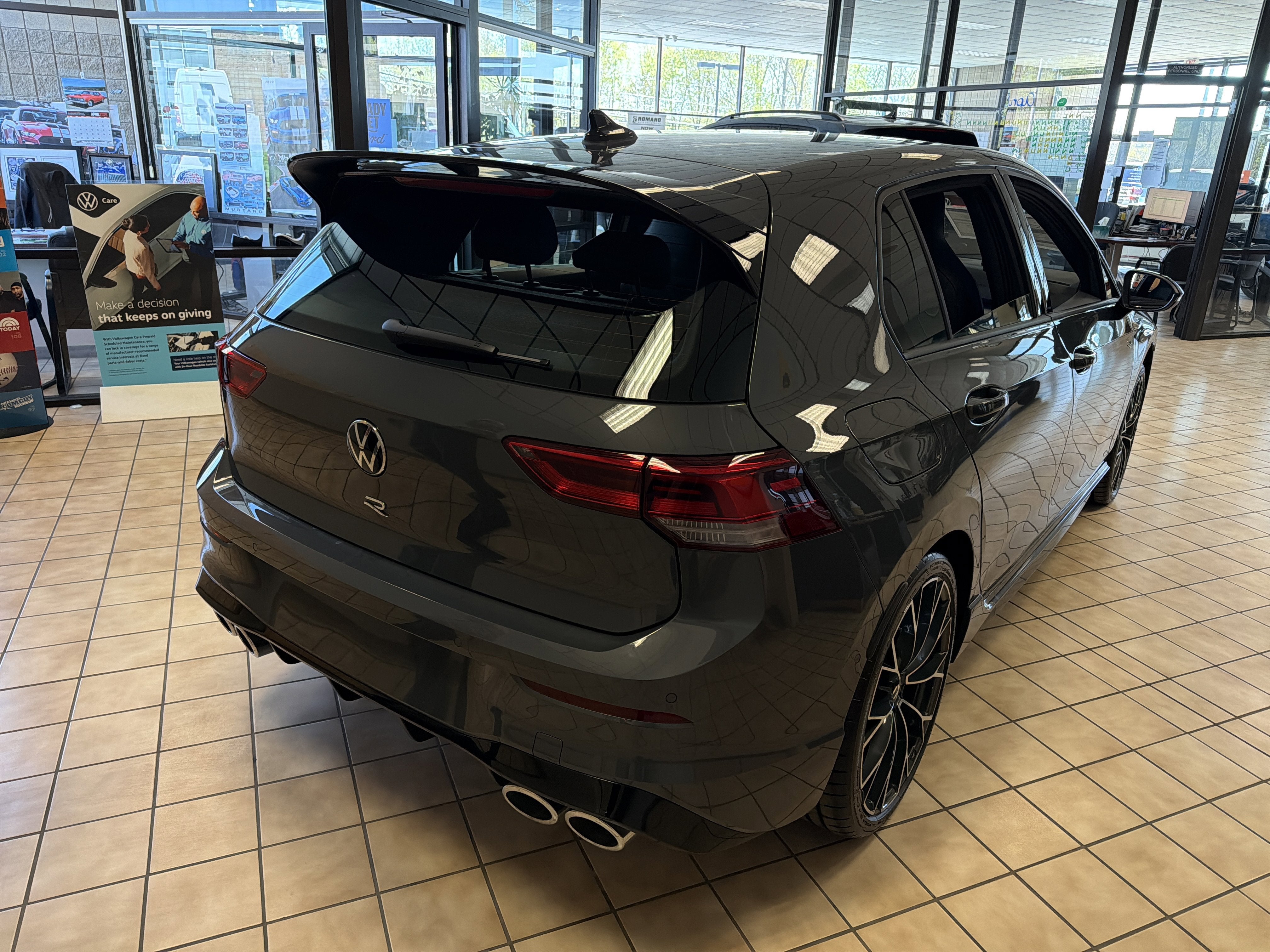 2026 Volkswagen Golf R 2.0T DSG
