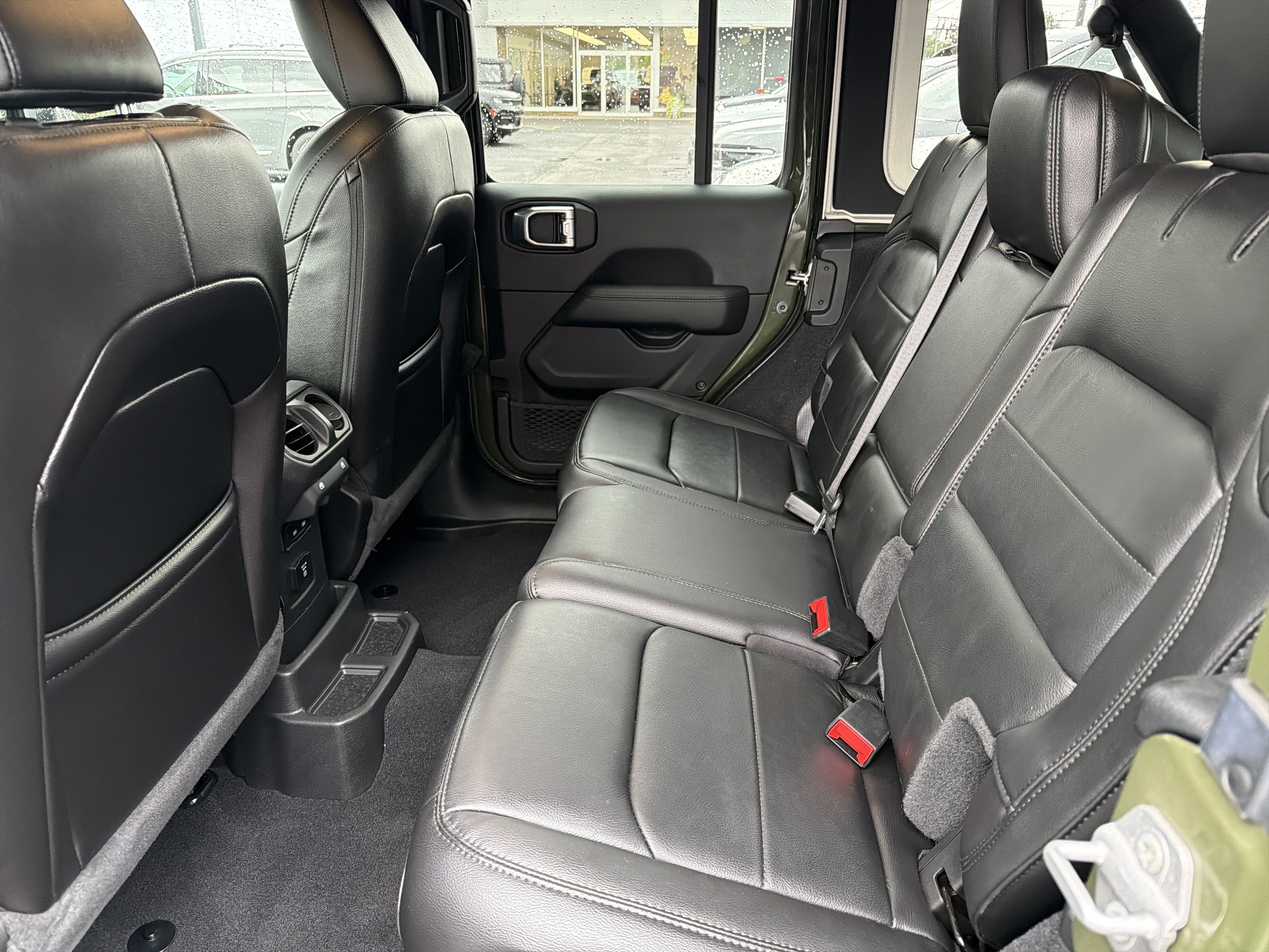 2021 Jeep Wrangler Unlimited Sahara Altitude